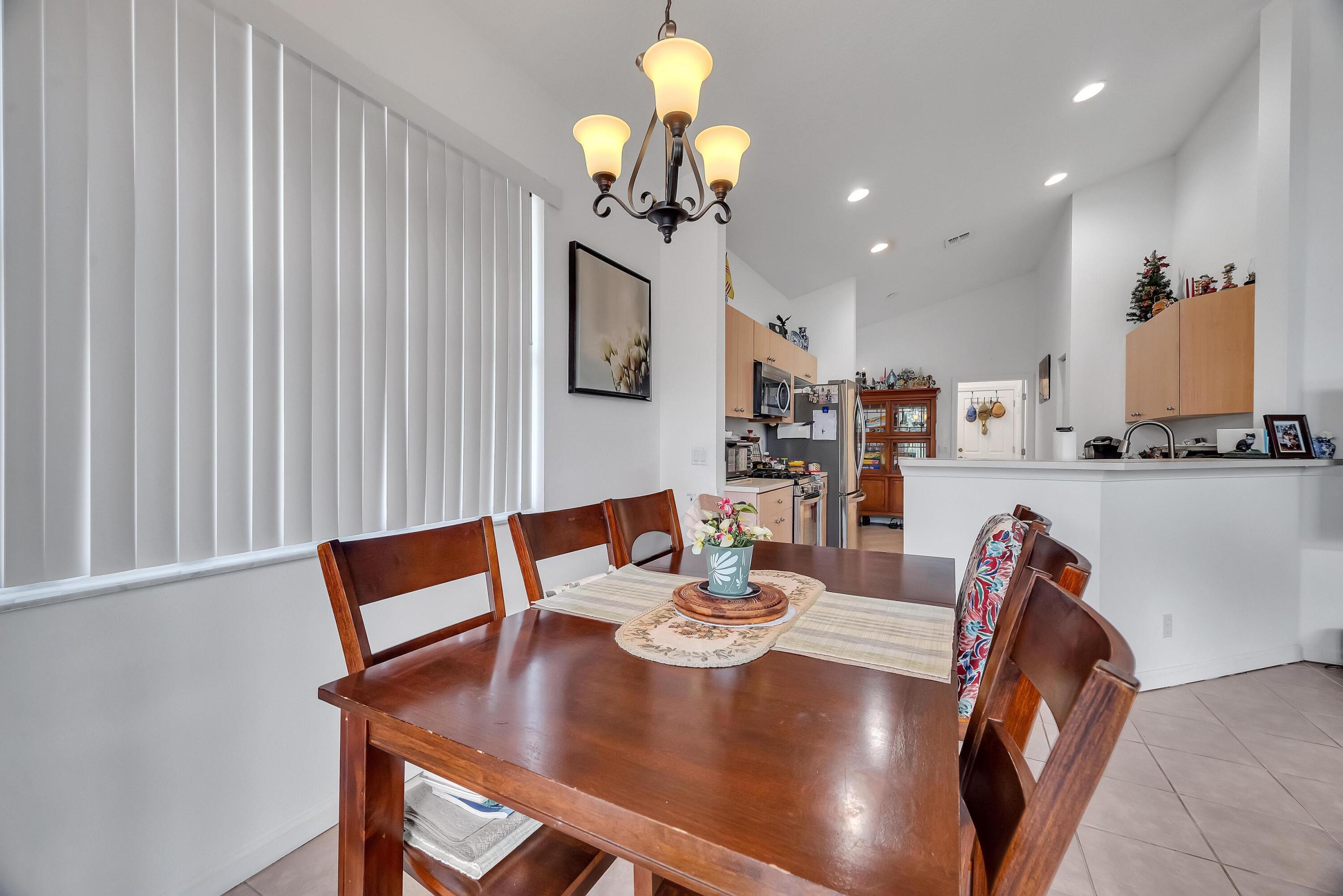 Magnolia Lakes - Residential