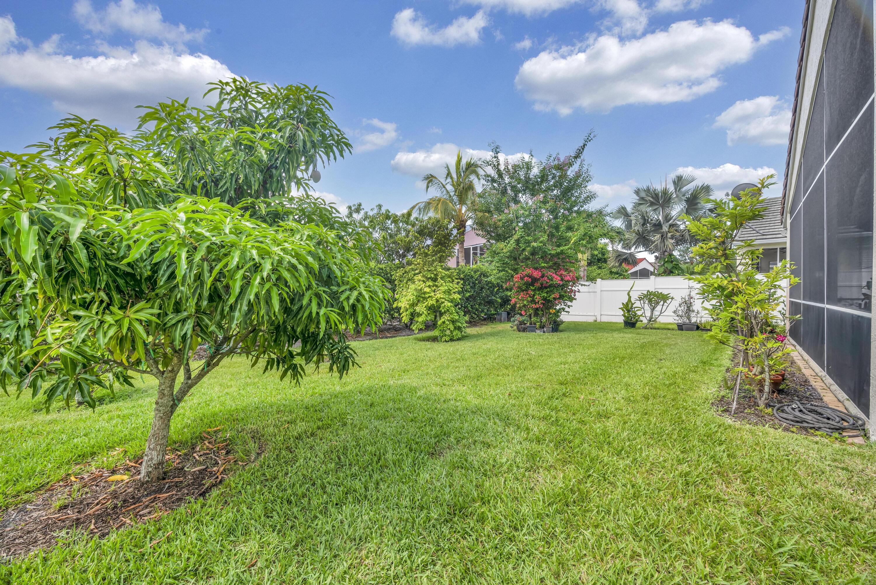 Magnolia Lakes - Residential