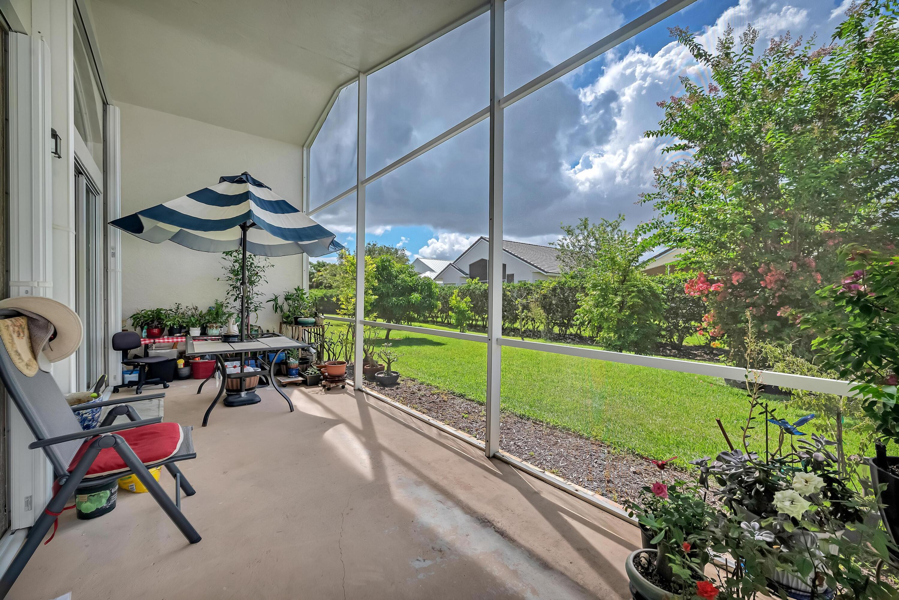 Magnolia Lakes - Residential