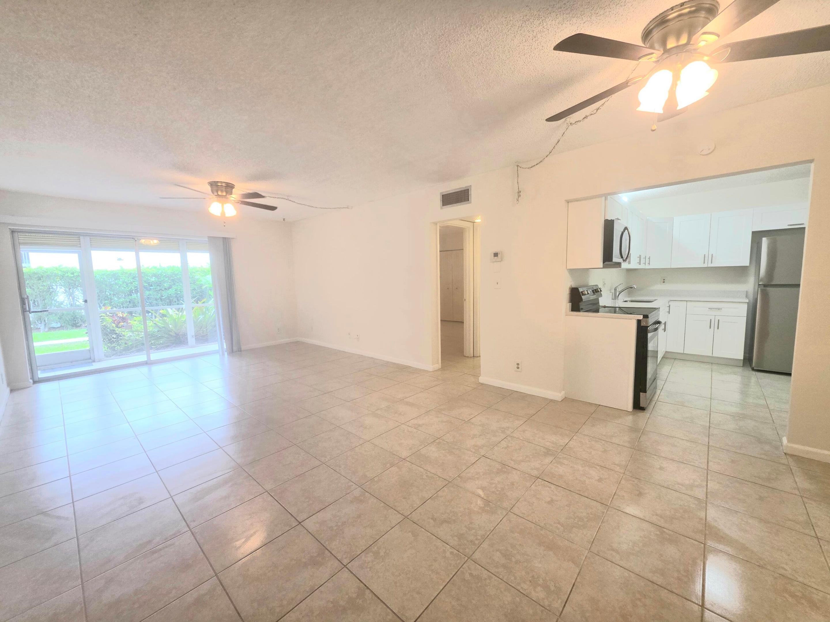 DEERFIELD PINES NORTH CONDO - Residential Lease