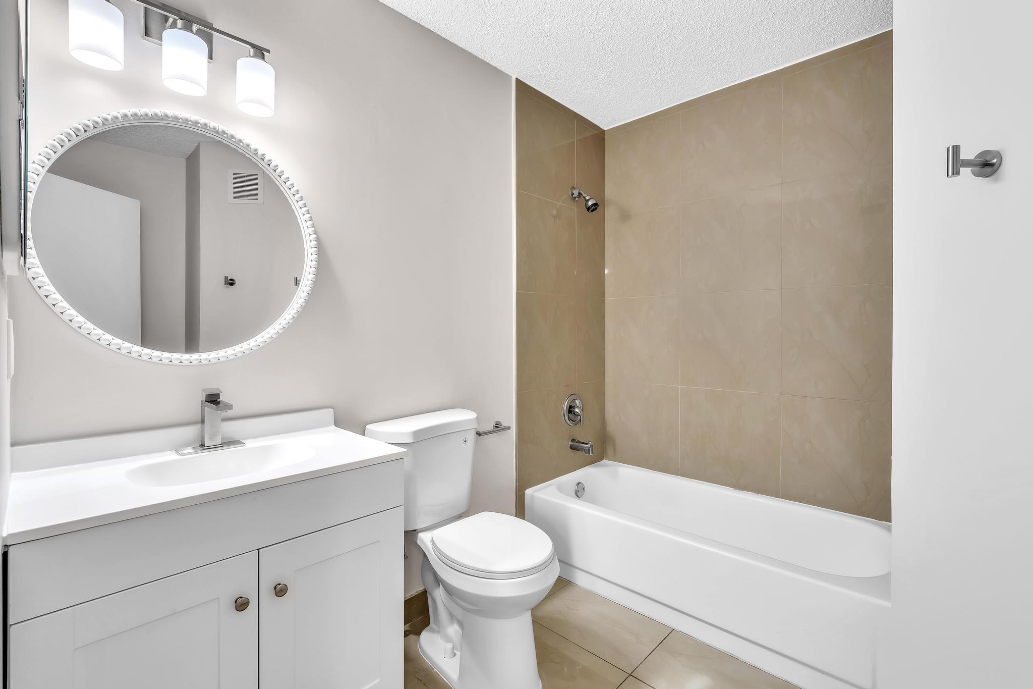 COCO PARC CONDO - Residential