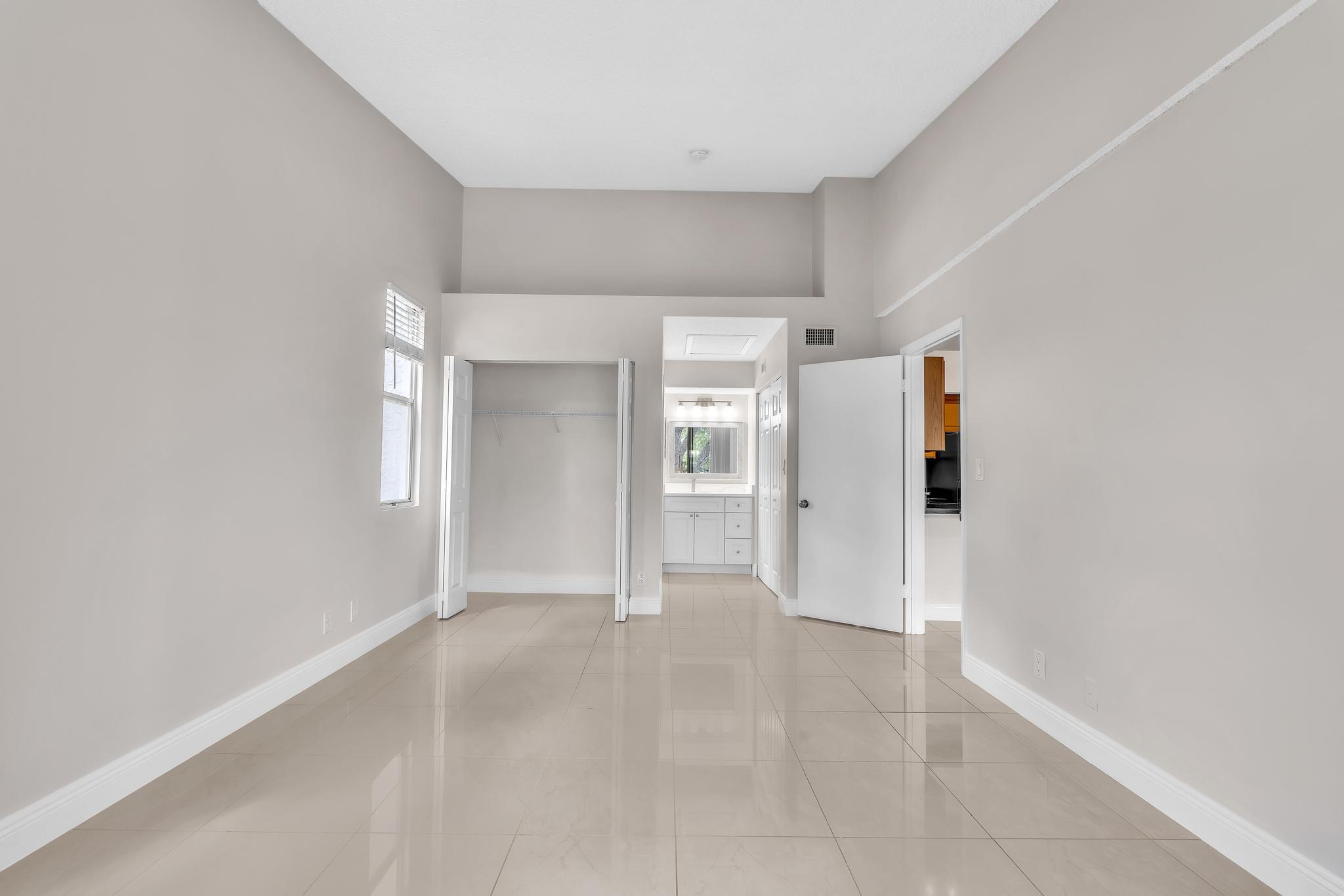 COCO PARC CONDO - Residential