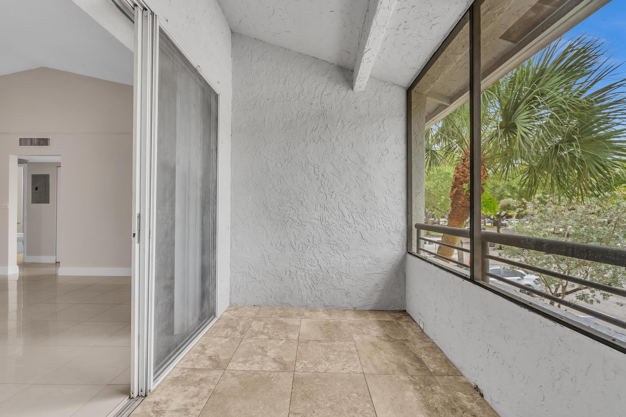 COCO PARC CONDO - Residential