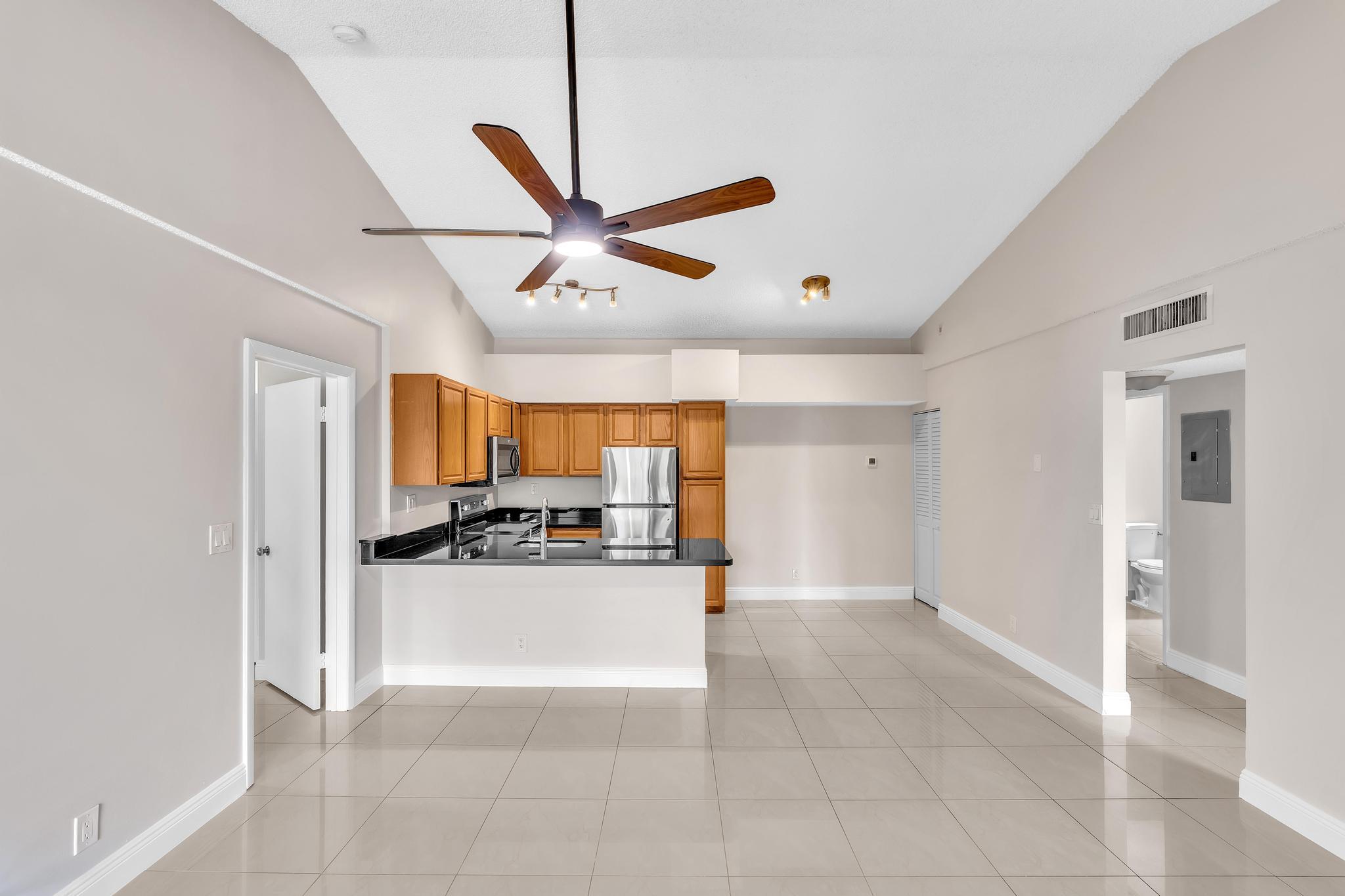 COCO PARC CONDO - Residential