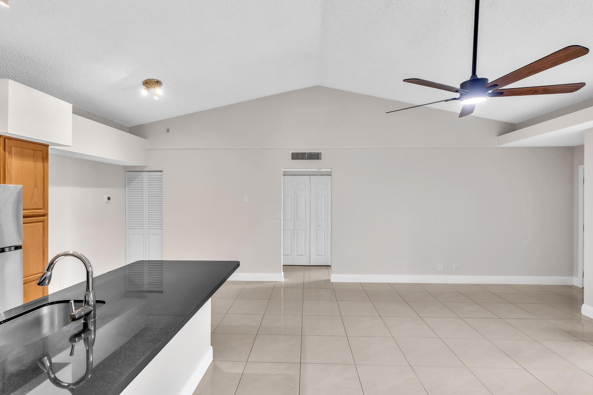 COCO PARC CONDO - Residential
