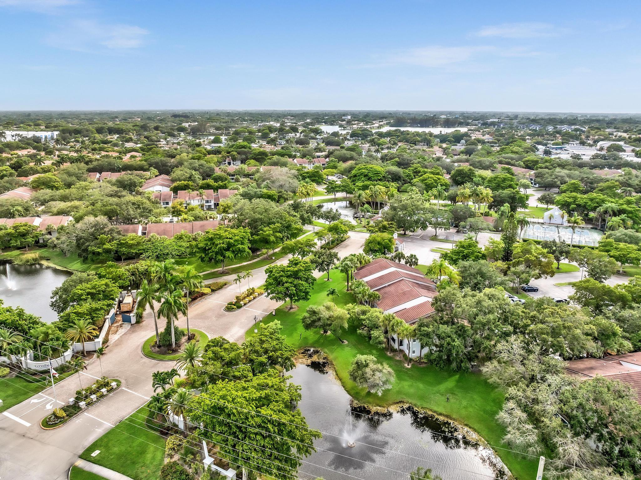 COCO PARC CONDO - Residential