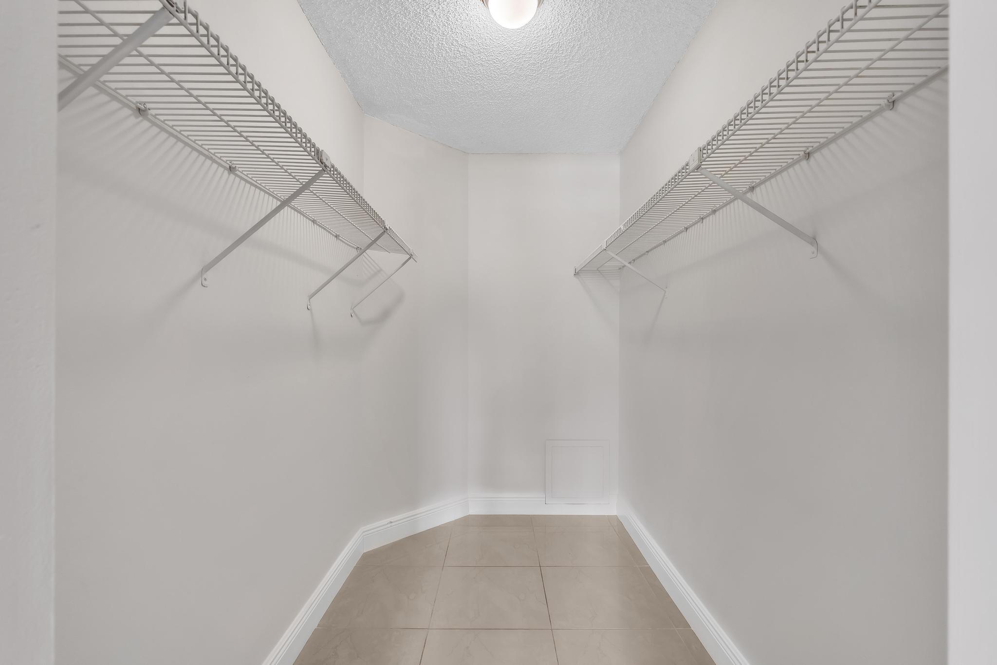 COCO PARC CONDO - Residential