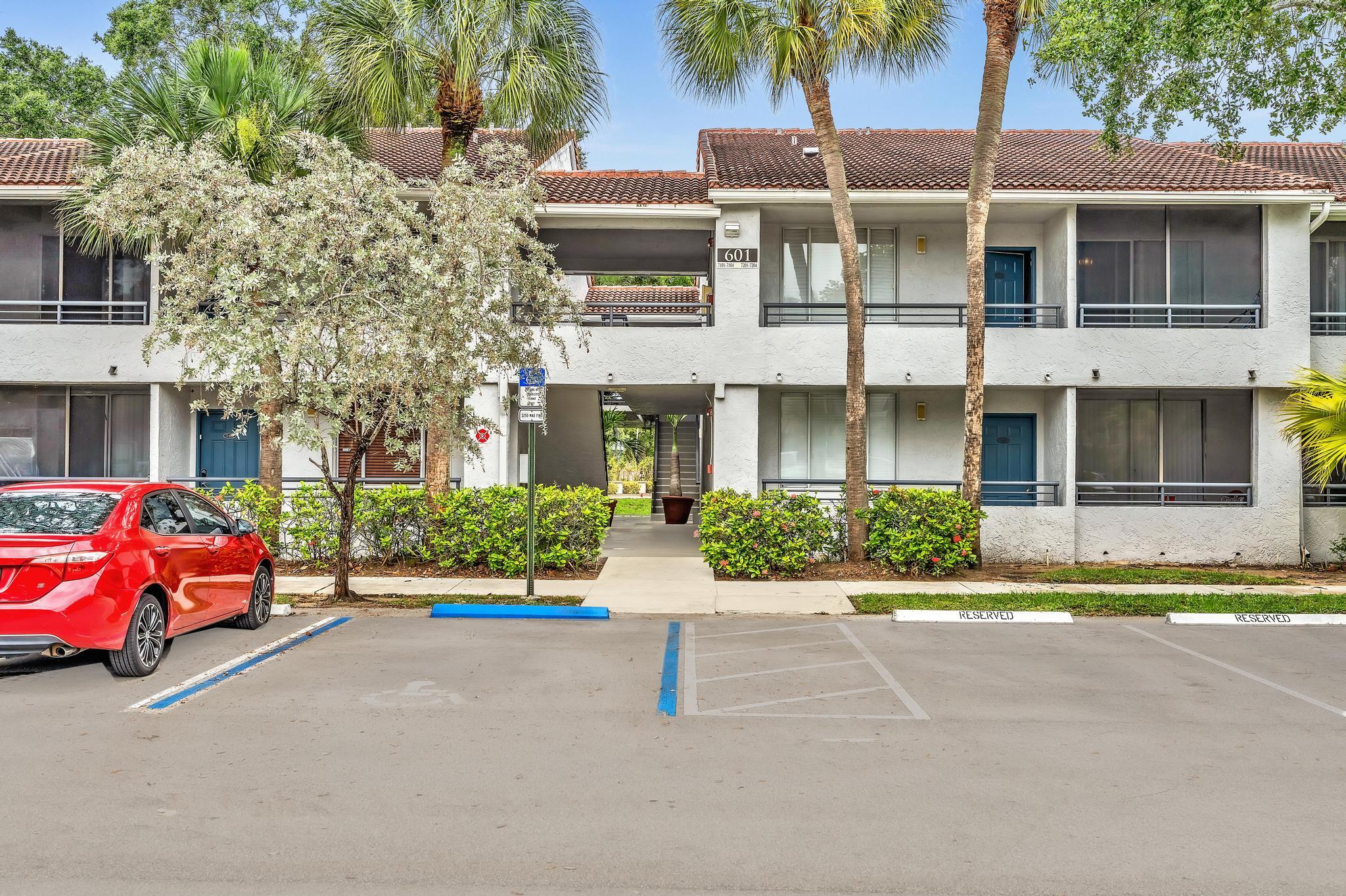 COCO PARC CONDO - Residential