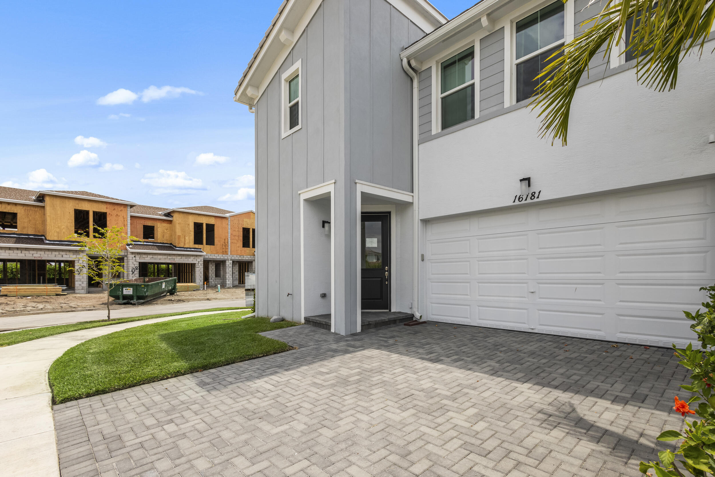 CROSSINGS OF WESTLAKE - Residential Lease