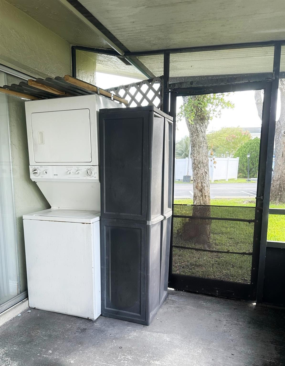 LOCH LOMOND SEC 3 - Residential