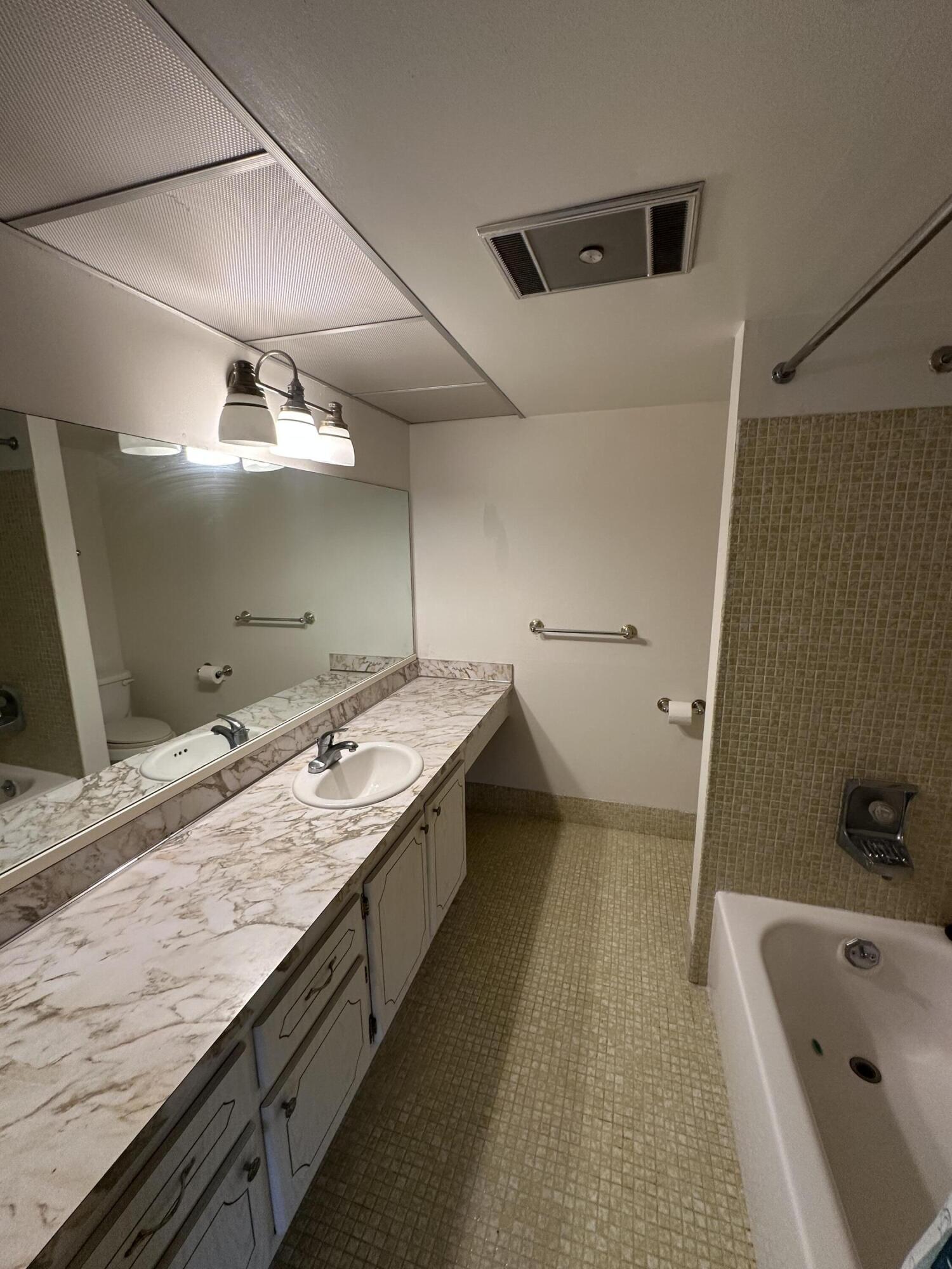 GREENBRIER CONDO - Residential
