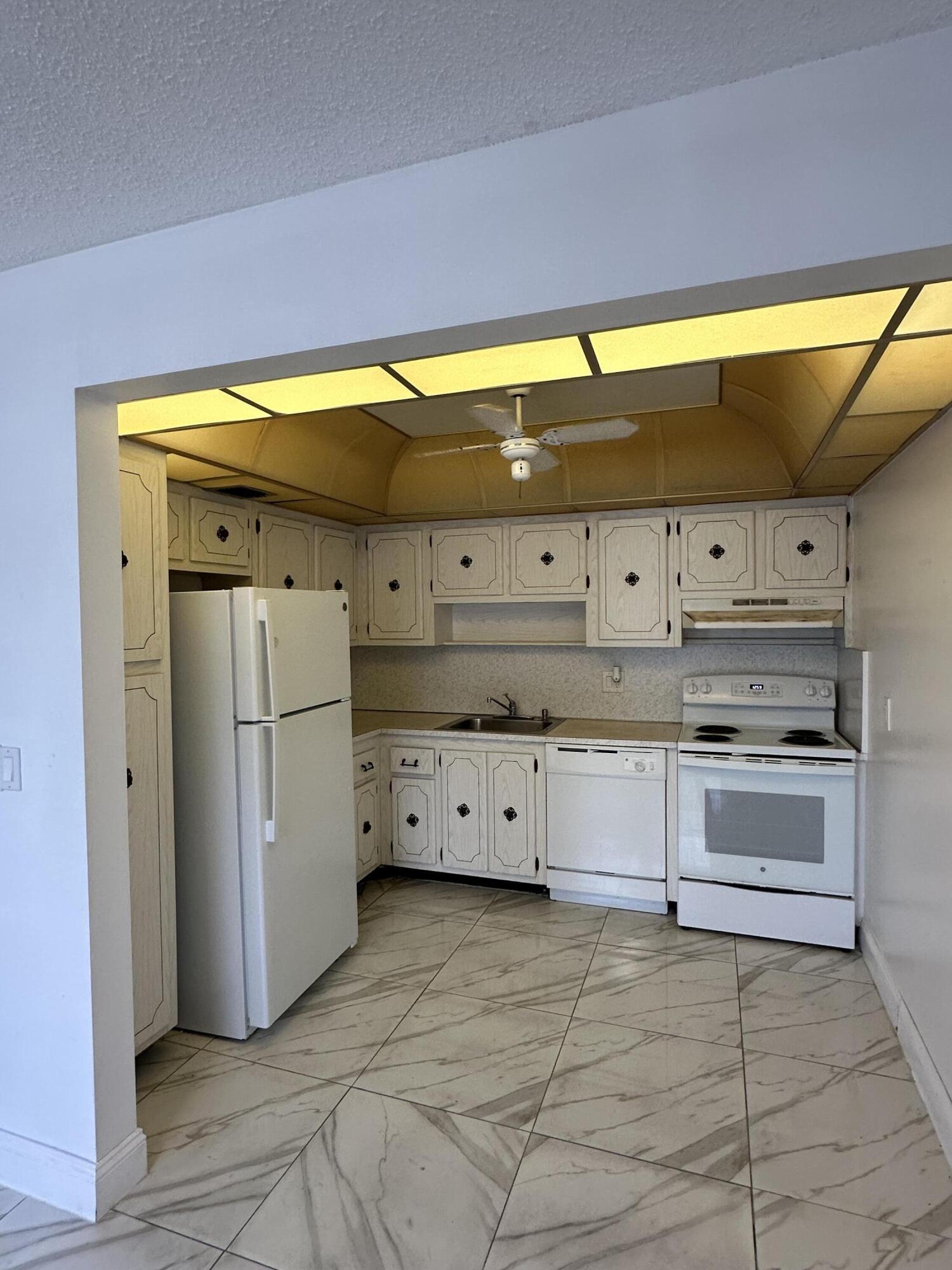 GREENBRIER CONDO - Residential