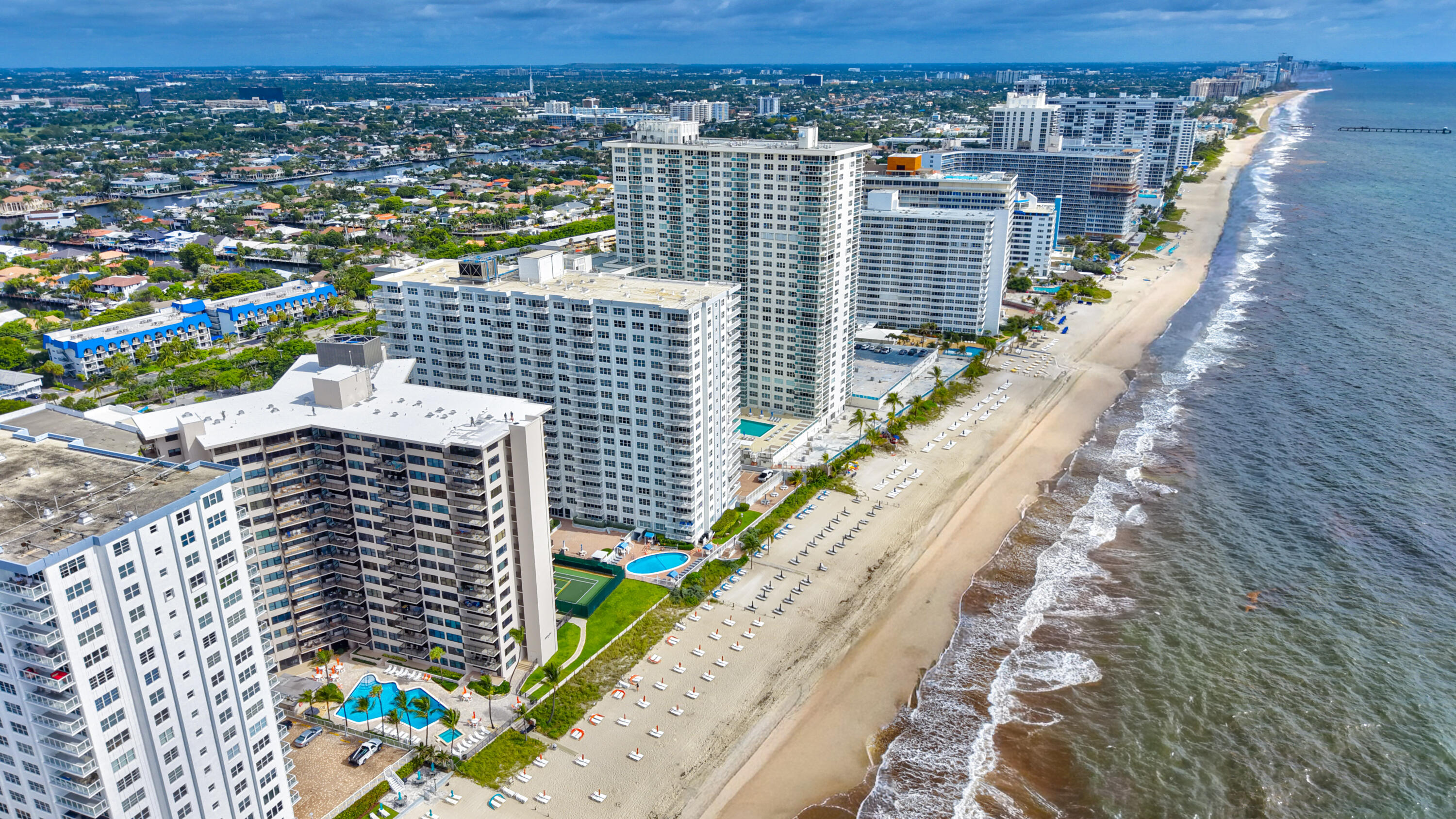 GALT OCEAN CLUB CONDO - Residential