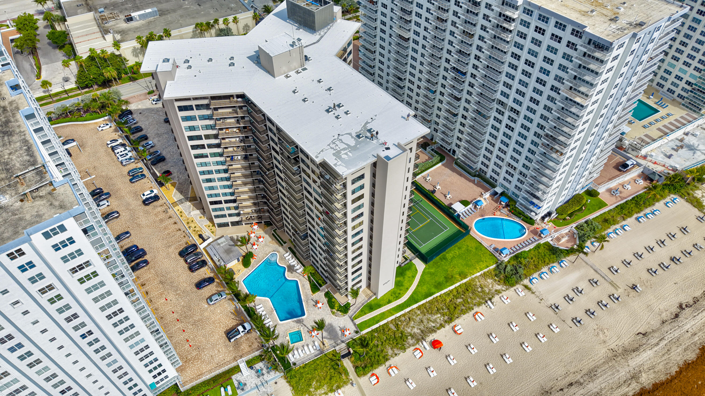 GALT OCEAN CLUB CONDO - Residential