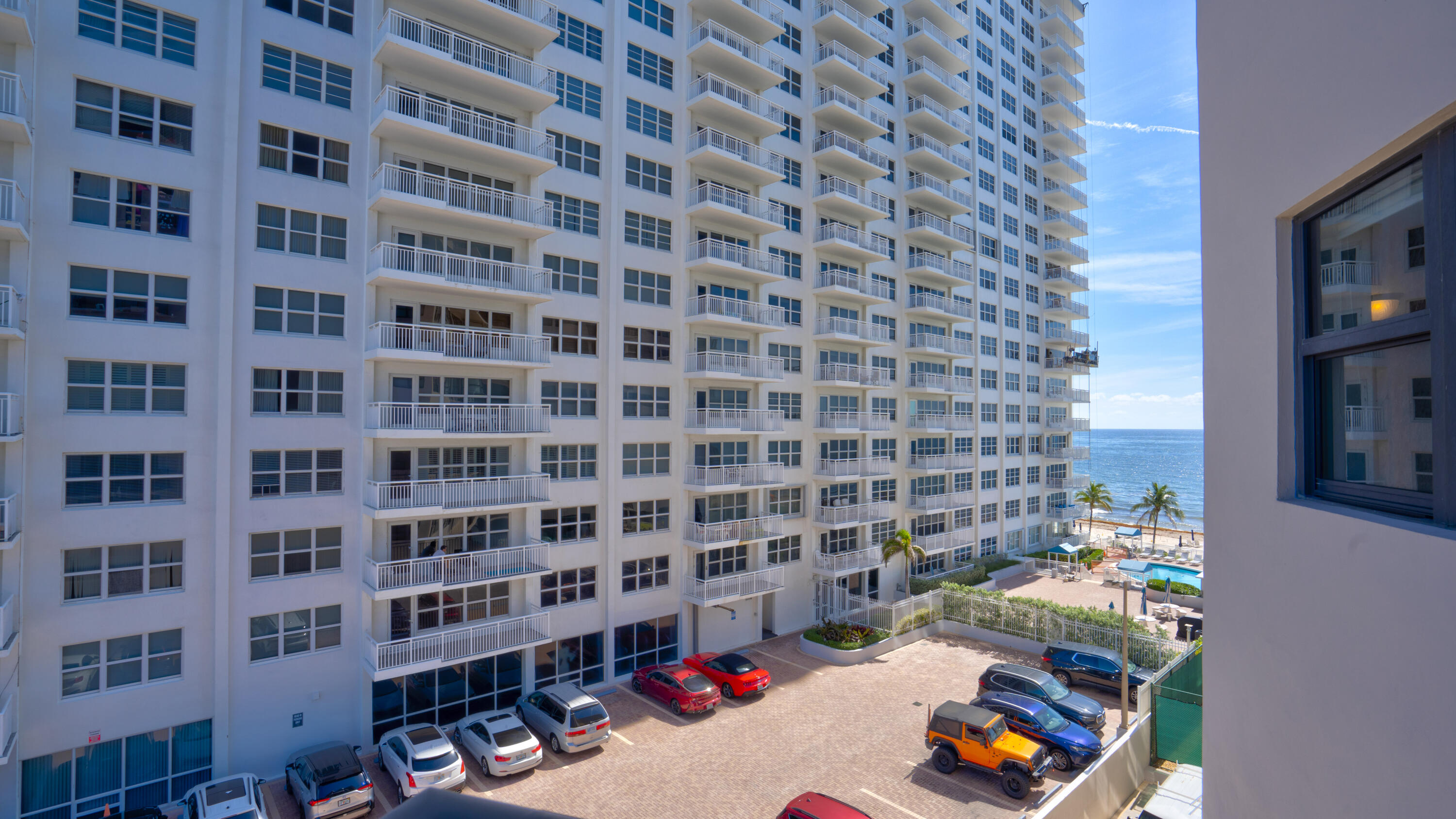 GALT OCEAN CLUB CONDO - Residential
