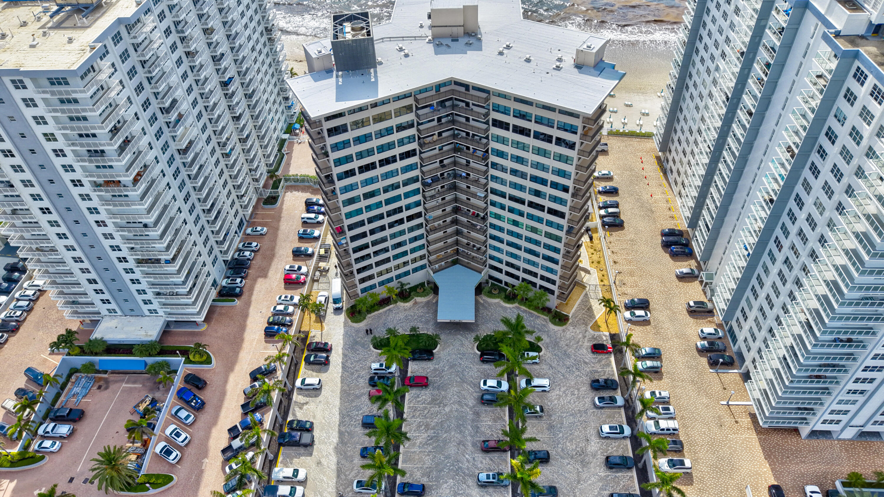 GALT OCEAN CLUB CONDO - Residential