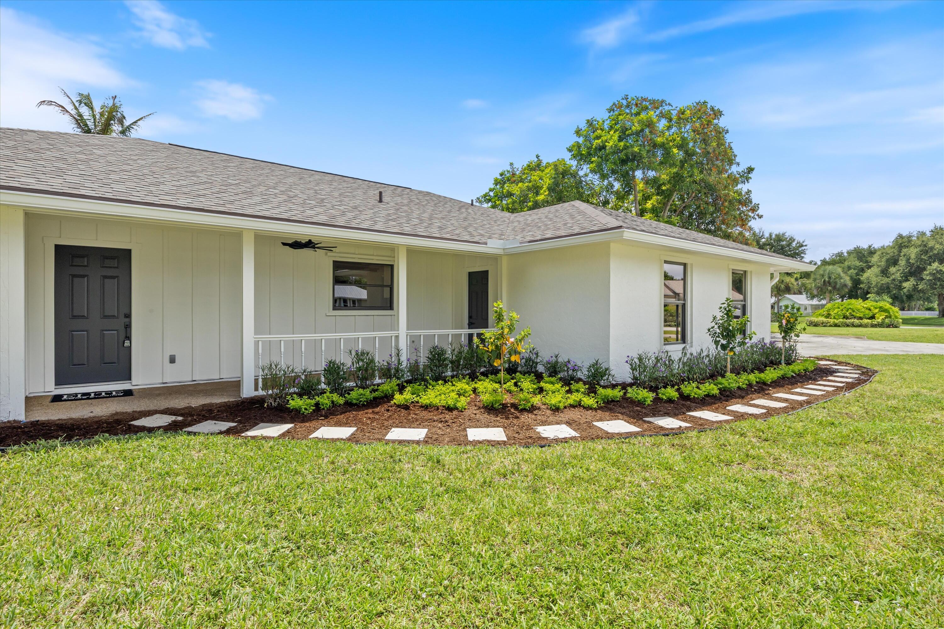 PINECREST LAKES - Residential
