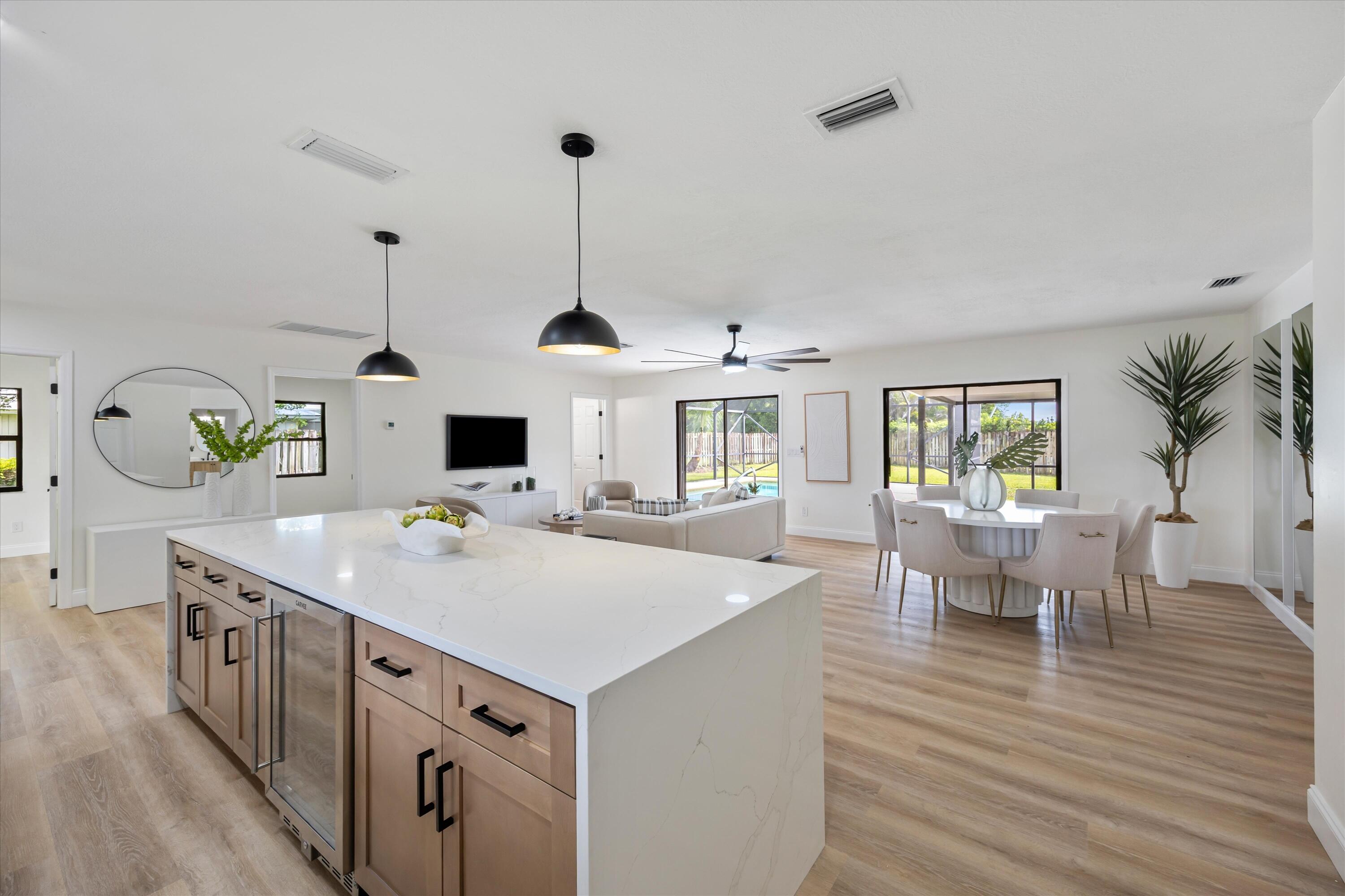 PINECREST LAKES - Residential