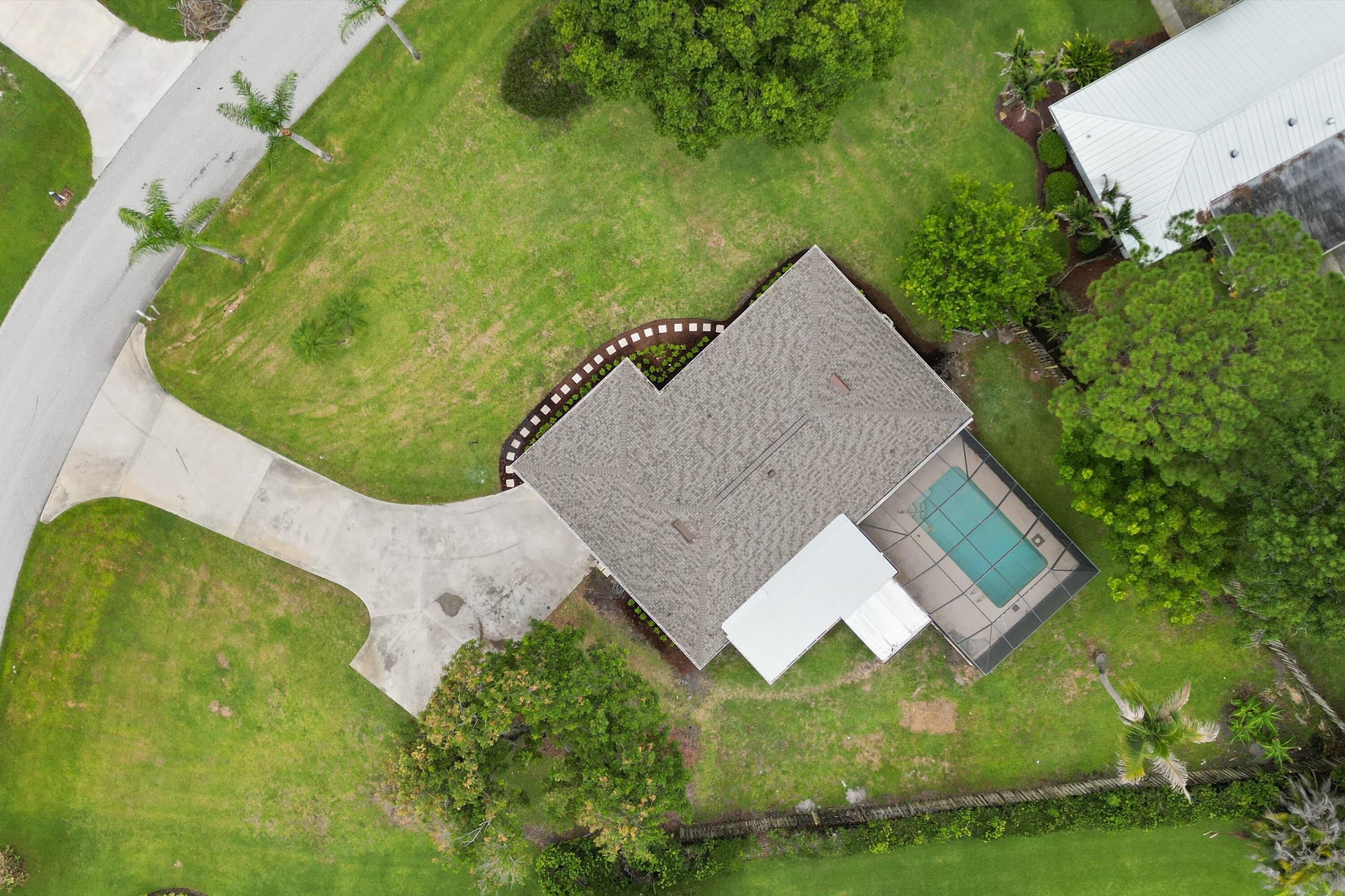 PINECREST LAKES - Residential