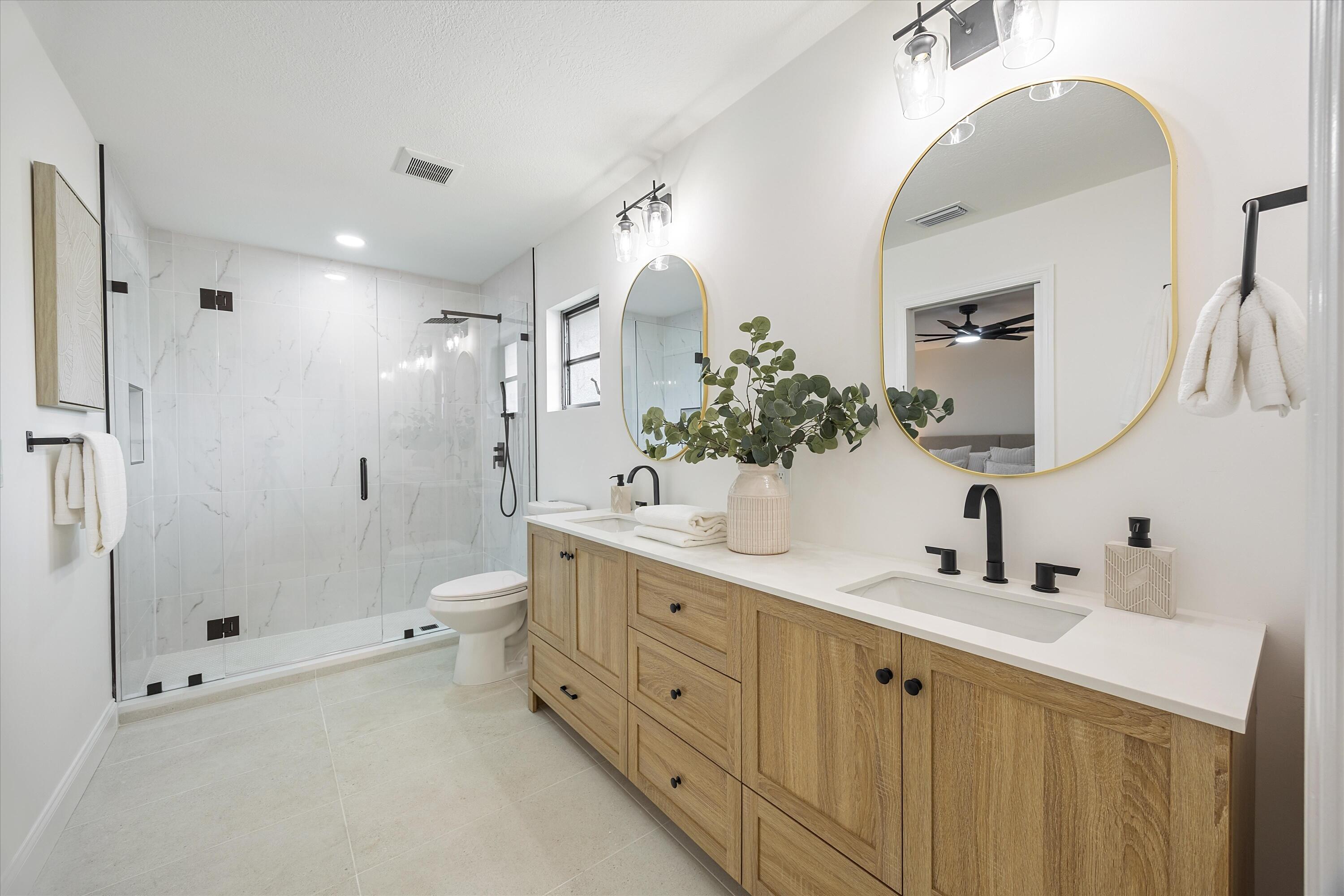 PINECREST LAKES - Residential