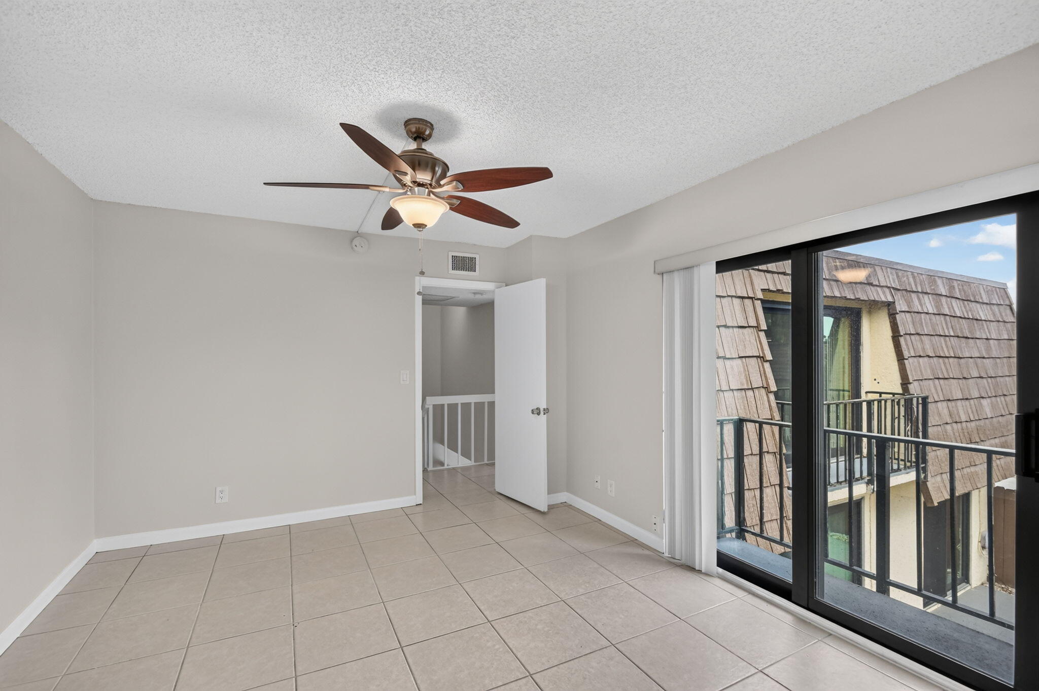 SPRINGDALE HOMES - Residential Lease