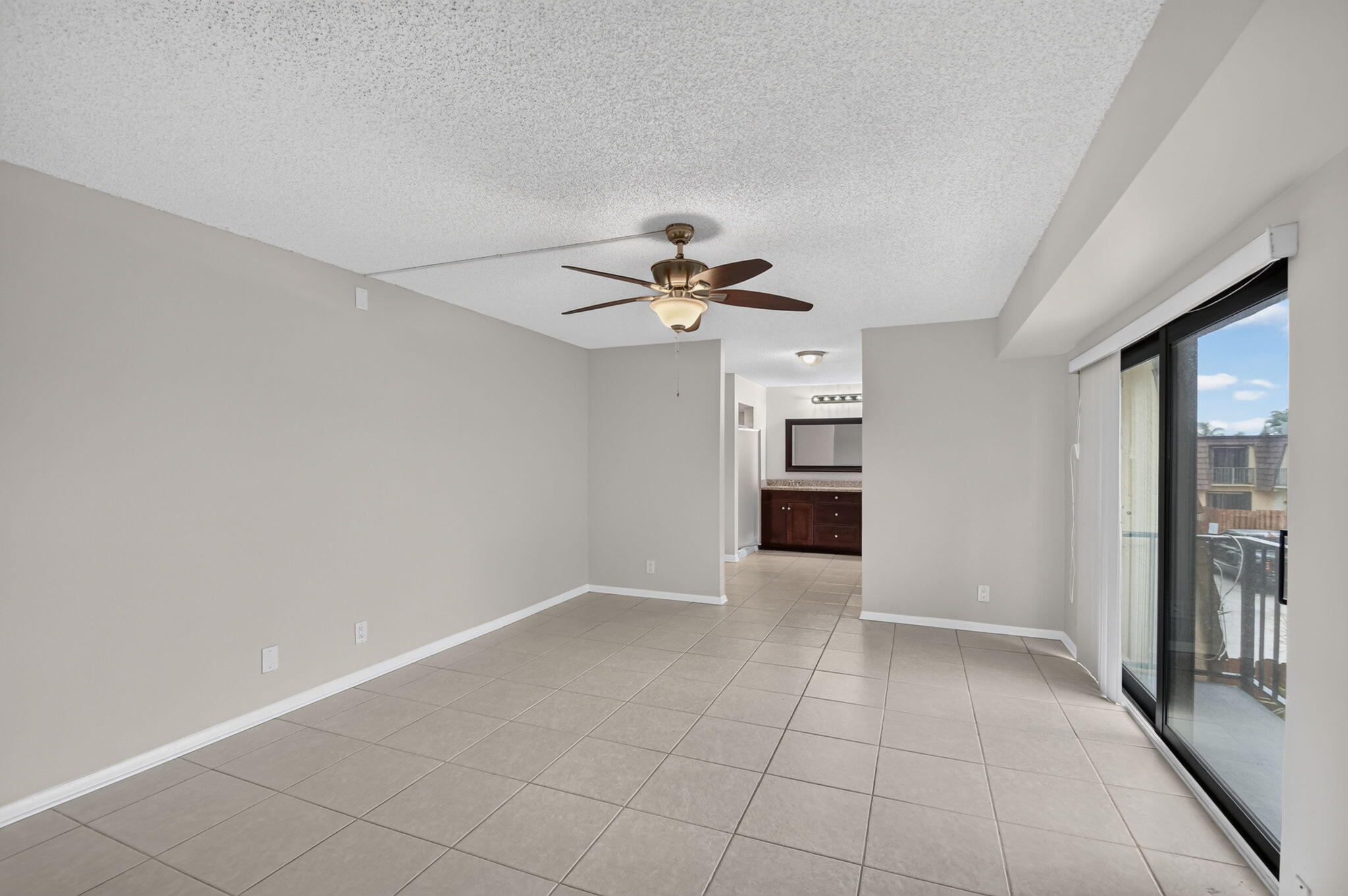 SPRINGDALE HOMES - Residential Lease