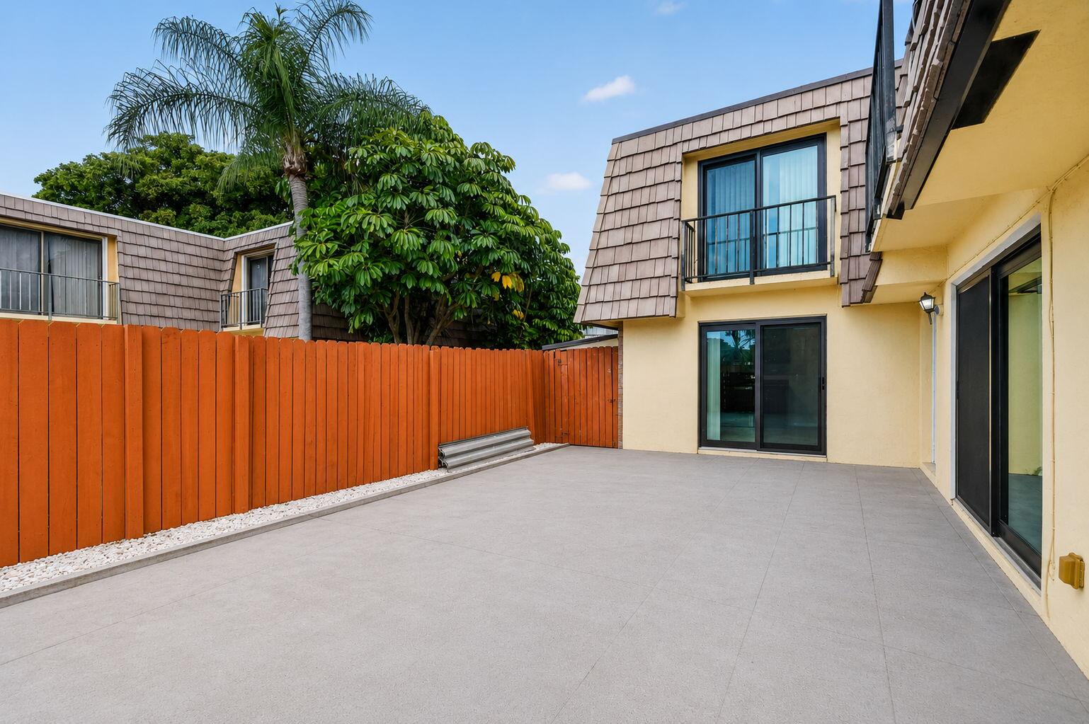 SPRINGDALE HOMES - Residential Lease