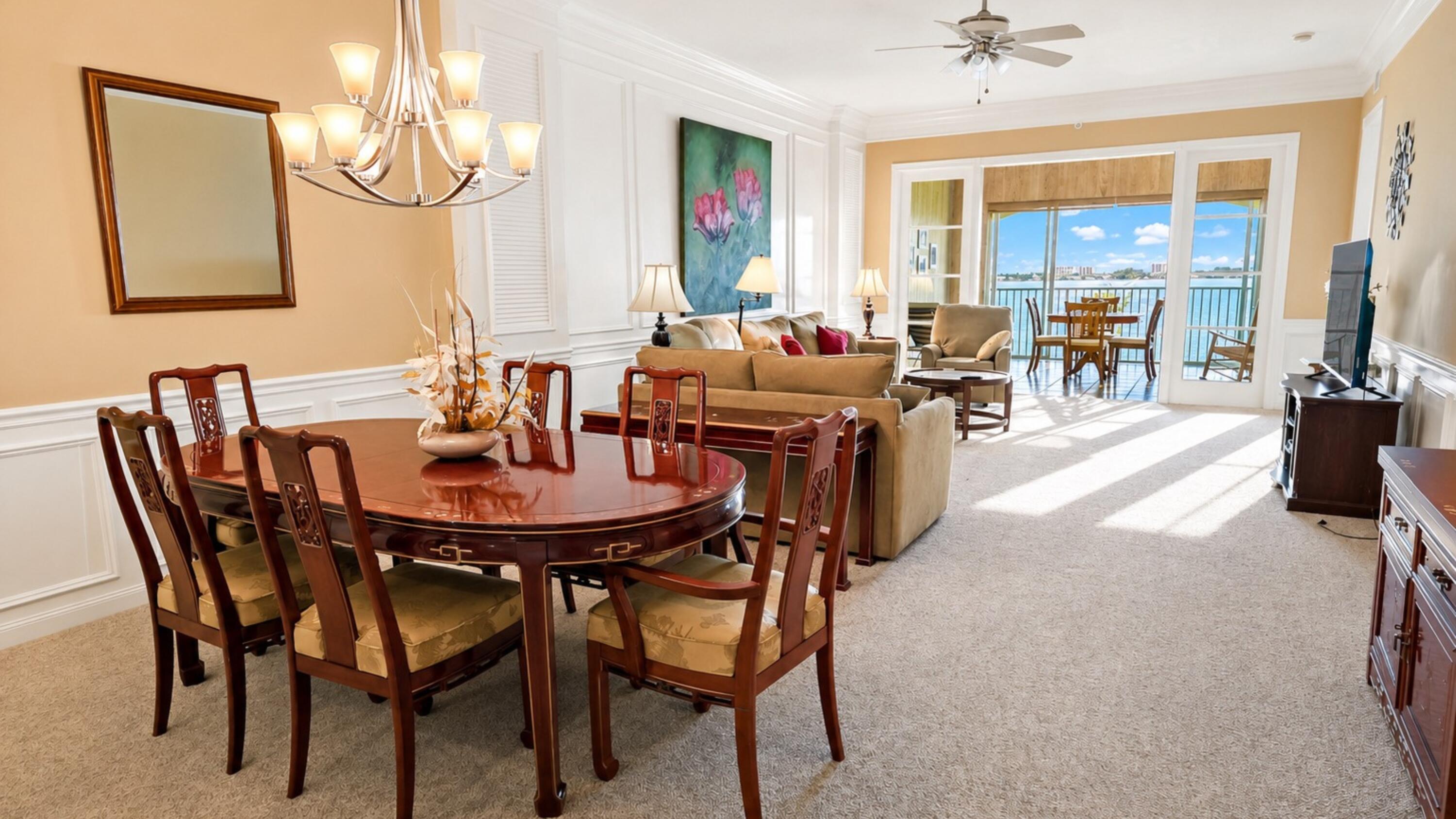 HARBOUR ISLE AT HUTCHINSON ISLAND EAST - Residential