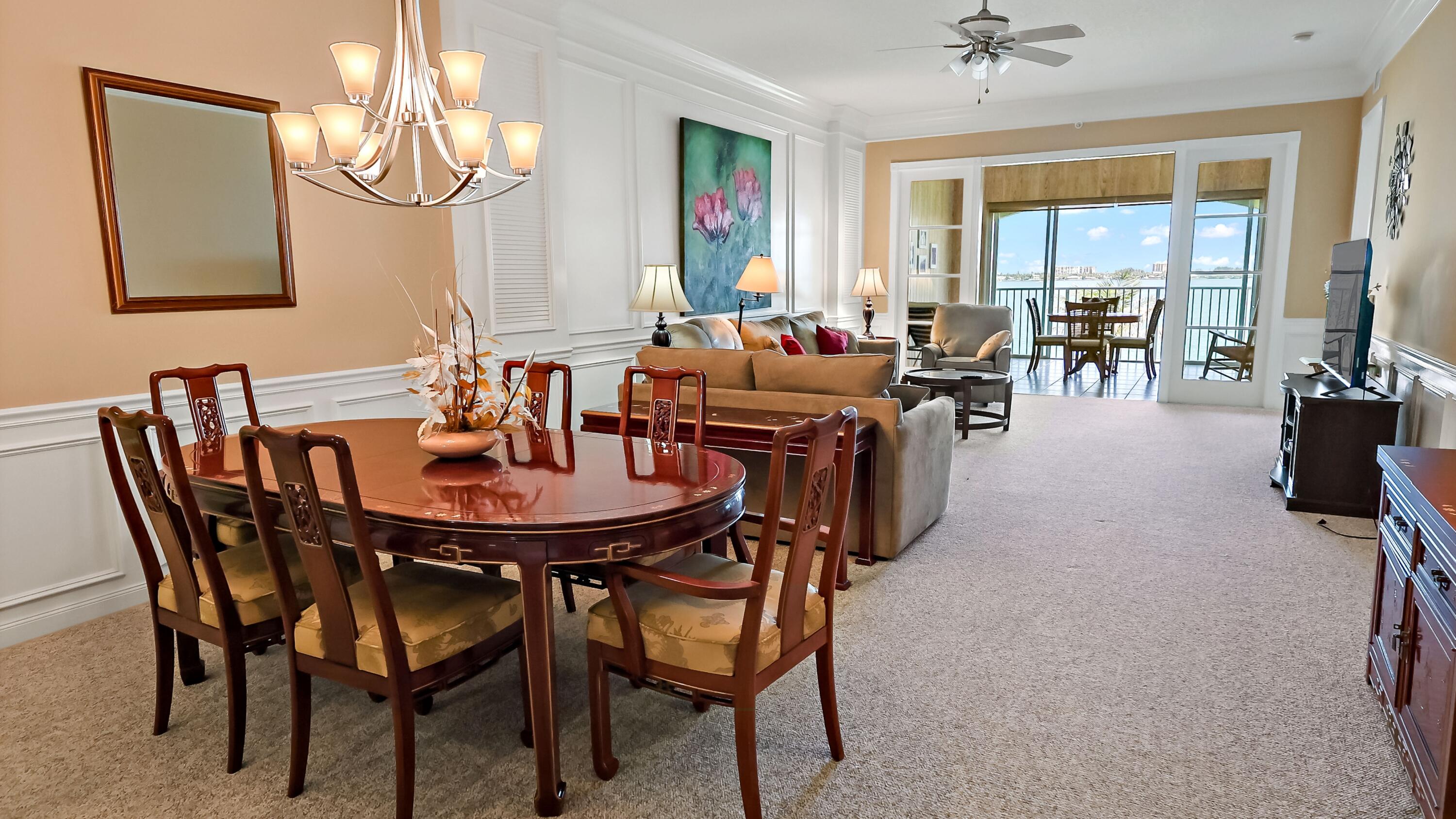 HARBOUR ISLE AT HUTCHINSON ISLAND EAST - Residential