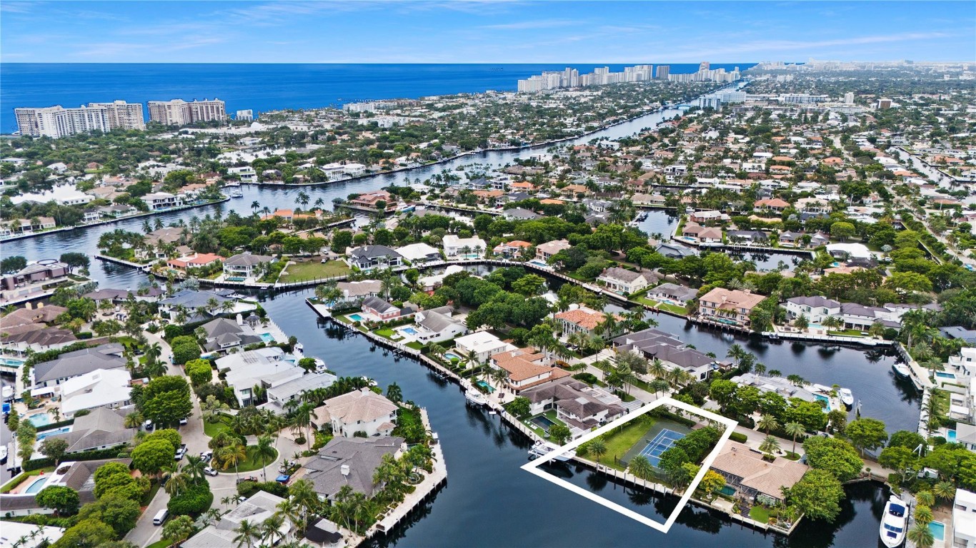 BAY COLONY SECTION OF THE - Land