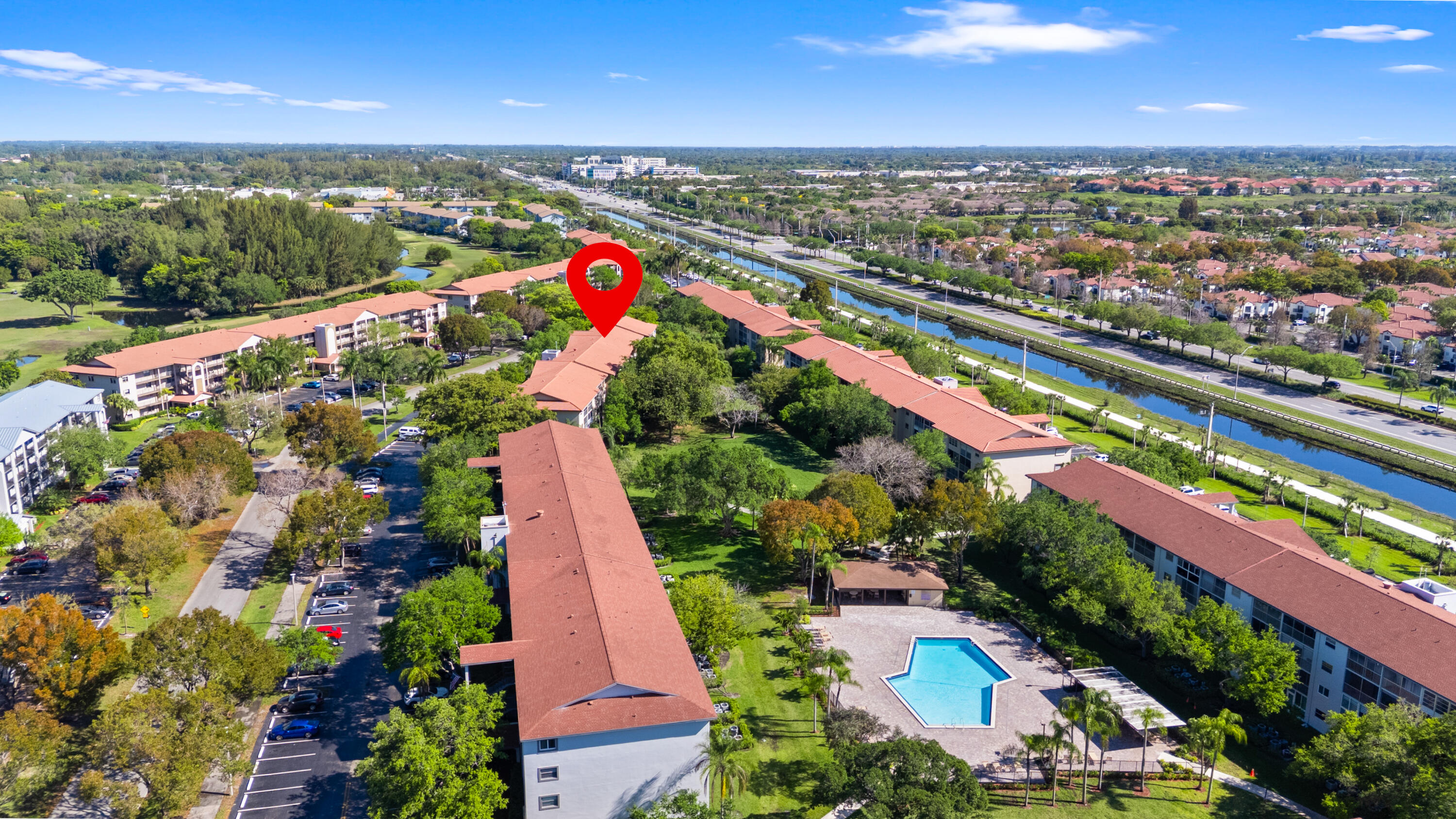 CAMBRIDGE AT CENTURY VILLAGE - Residential