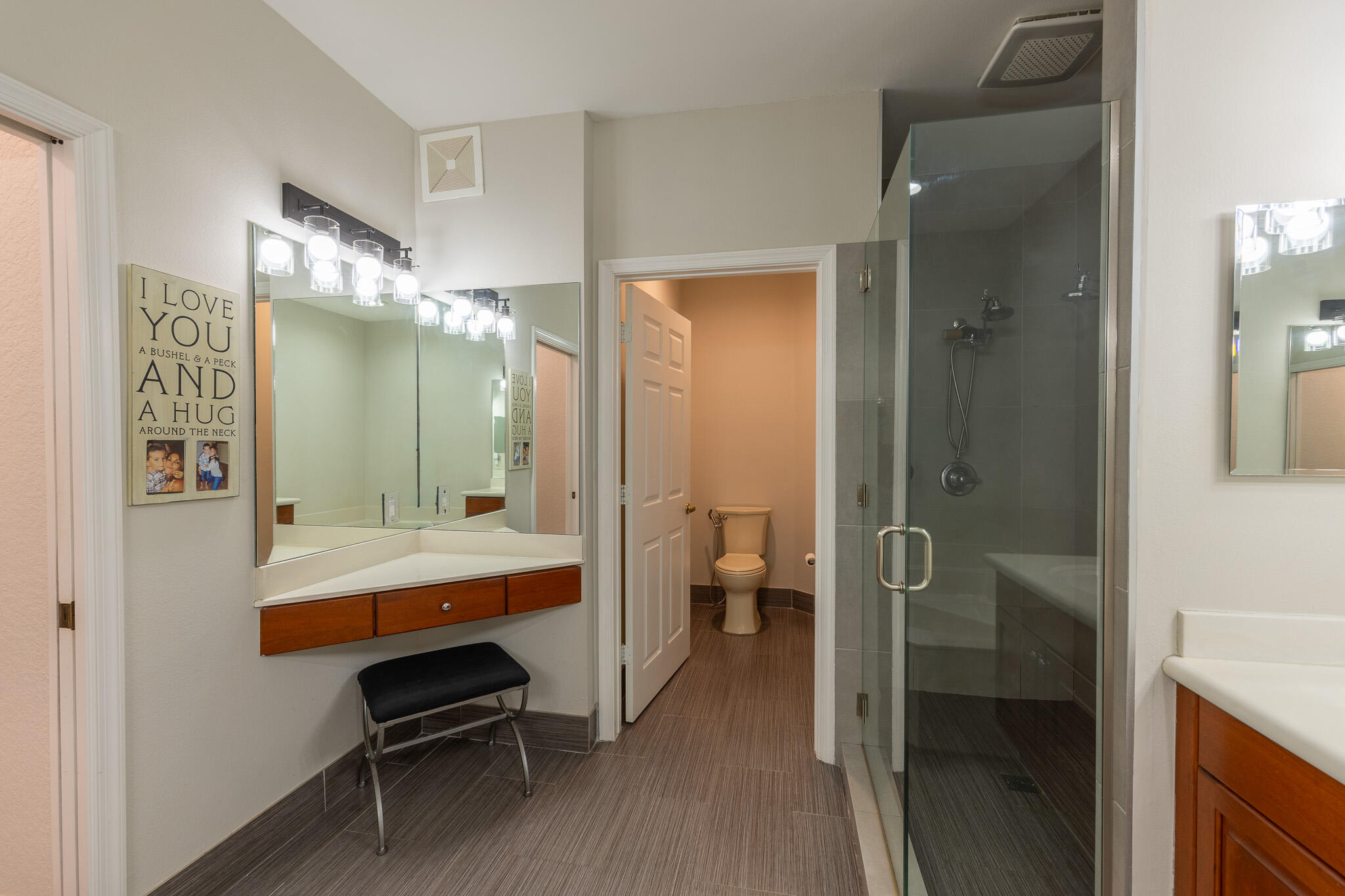 MARIPOSA POINTE AT WESTON TOWN - Residential
