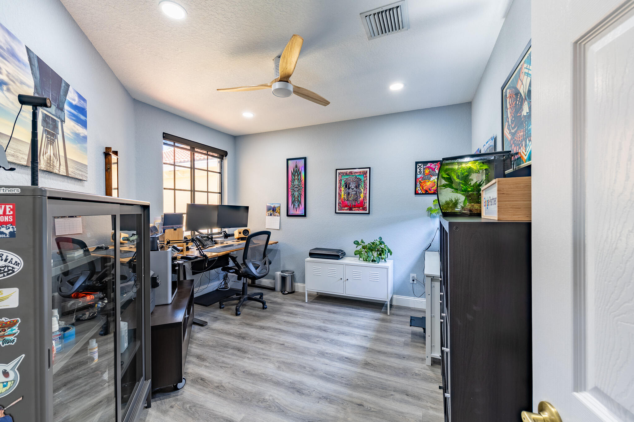 MARIPOSA POINTE AT WESTON TOWN - Residential