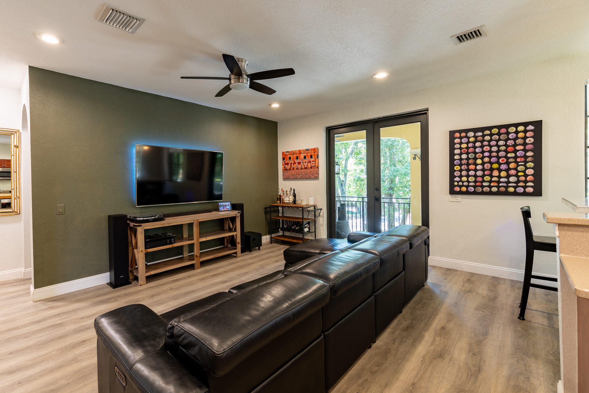 MARIPOSA POINTE AT WESTON TOWN - Residential