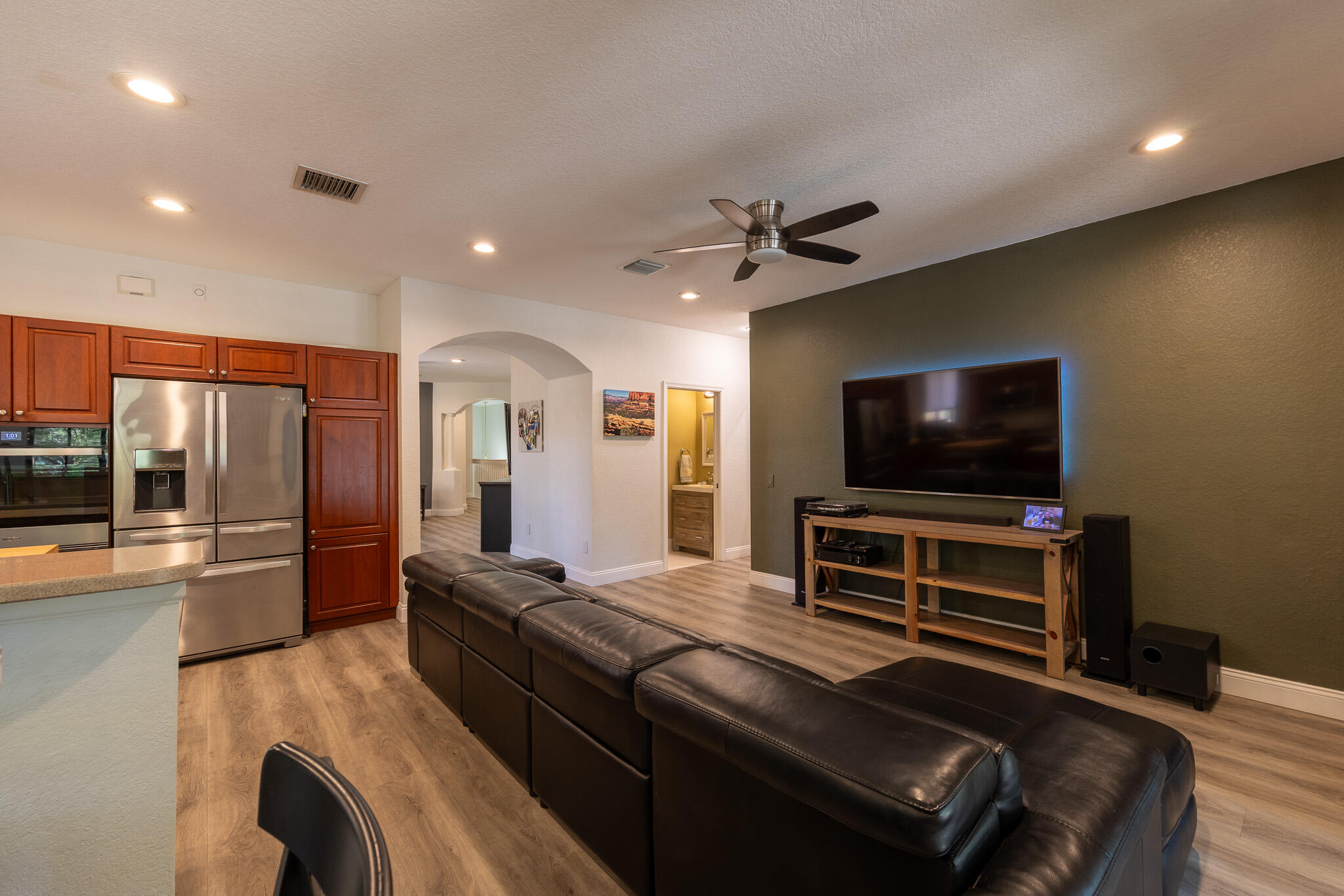 MARIPOSA POINTE AT WESTON TOWN - Residential