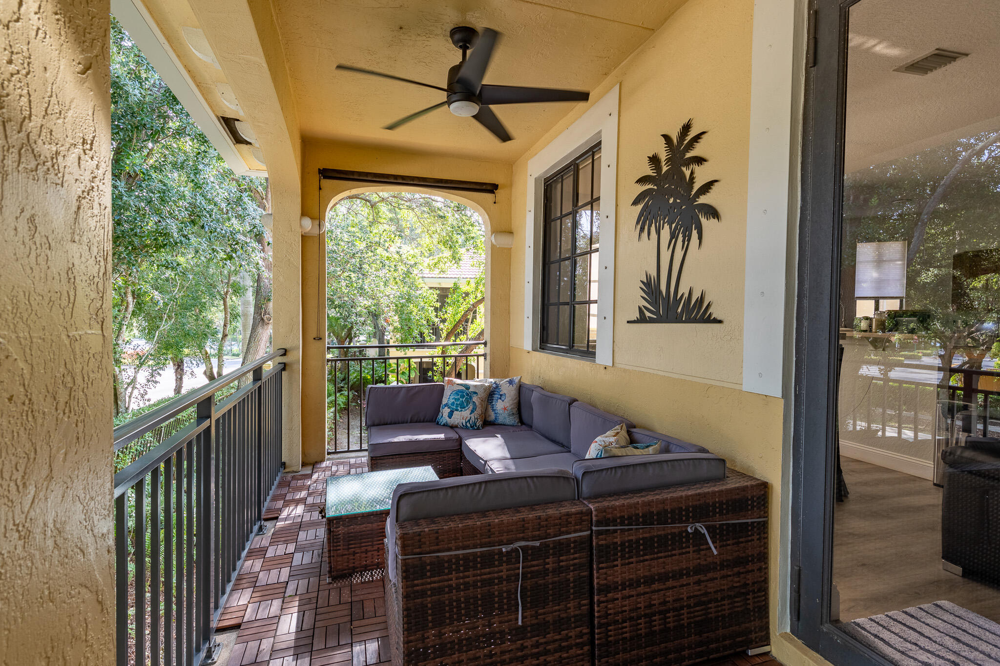 MARIPOSA POINTE AT WESTON TOWN - Residential