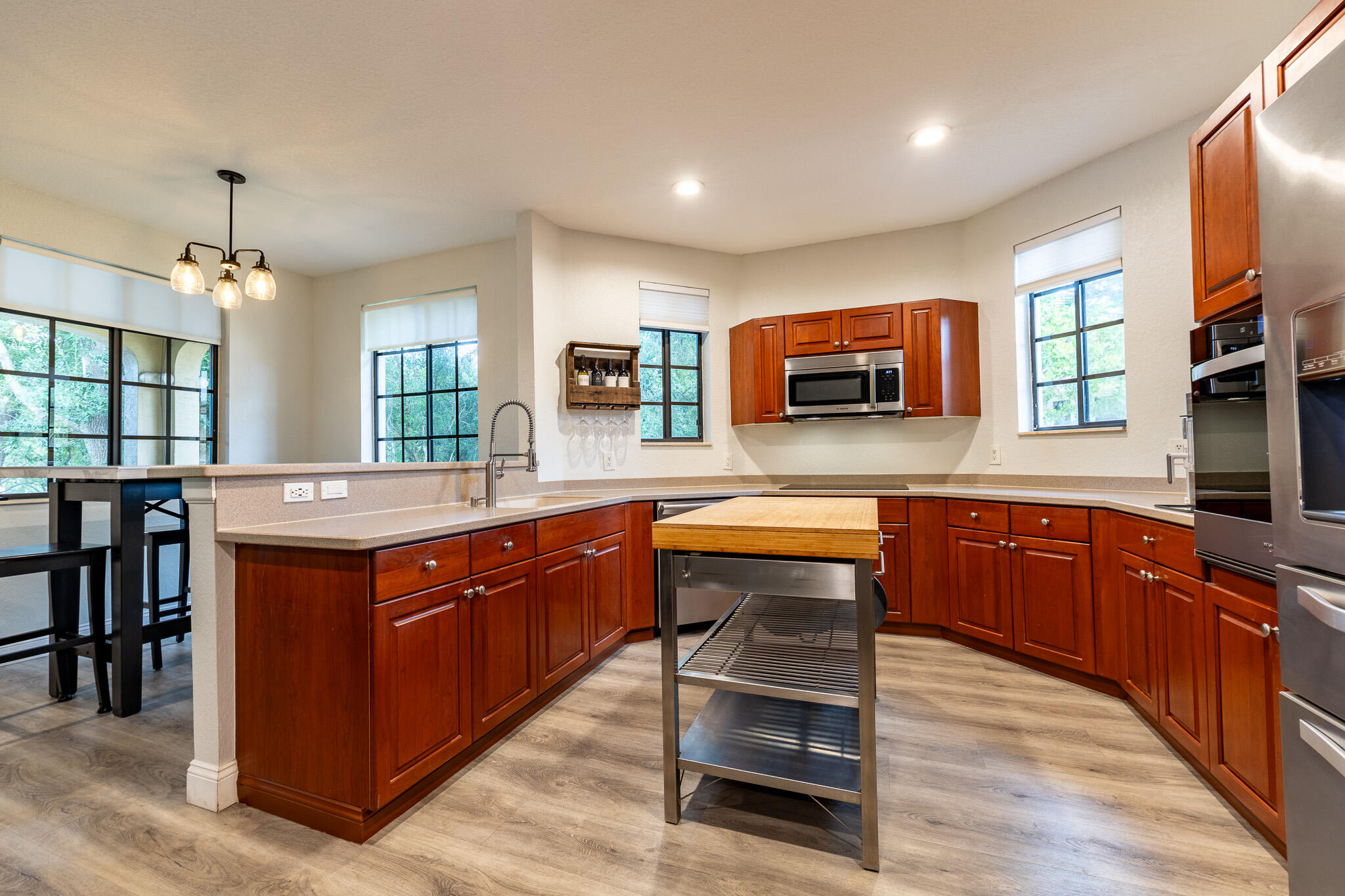 MARIPOSA POINTE AT WESTON TOWN - Residential