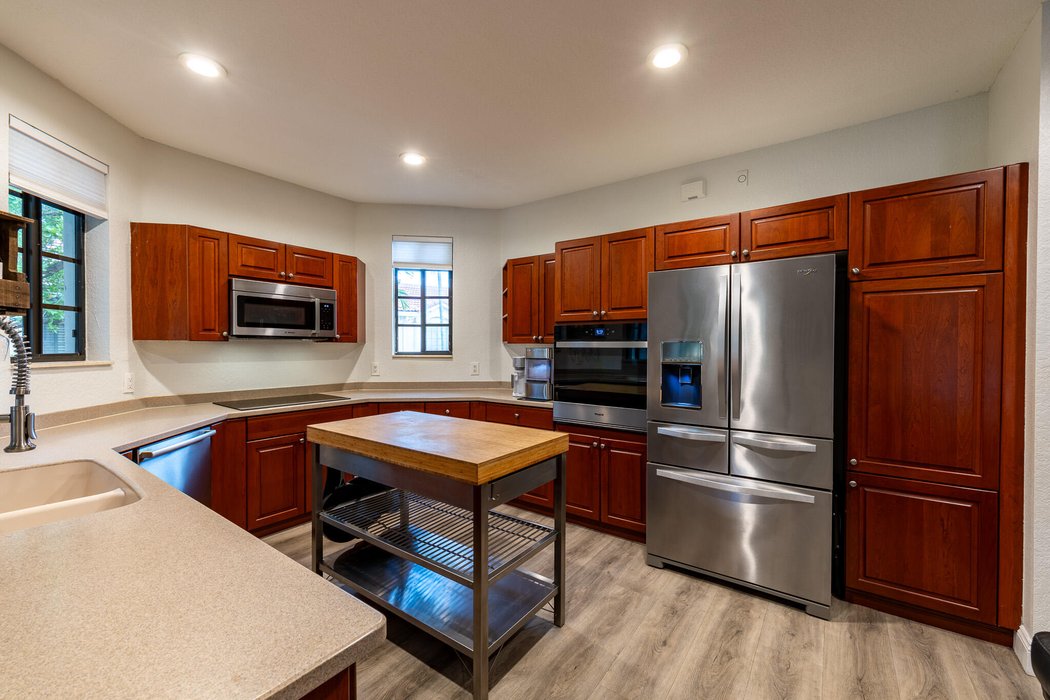 MARIPOSA POINTE AT WESTON TOWN - Residential