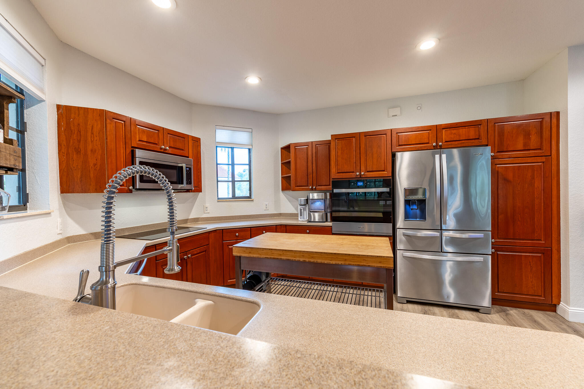 MARIPOSA POINTE AT WESTON TOWN - Residential