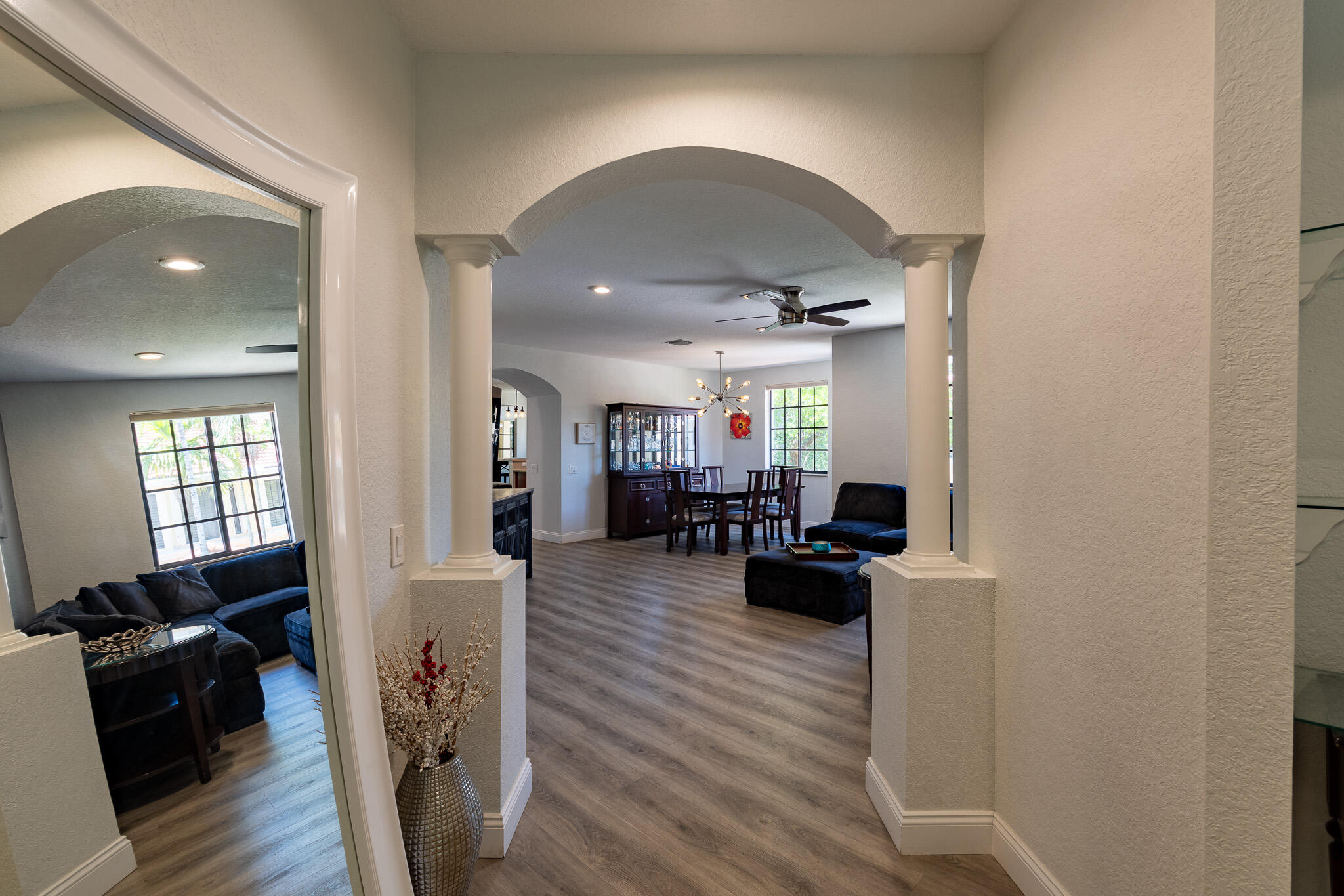 MARIPOSA POINTE AT WESTON TOWN - Residential