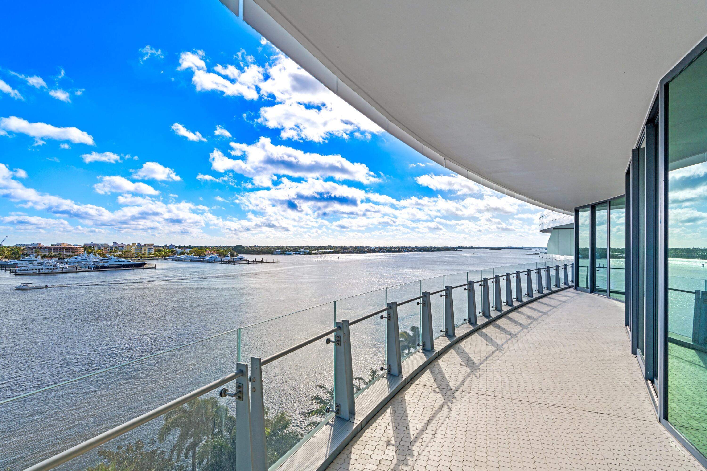 BRISTOL CONDO - Residential