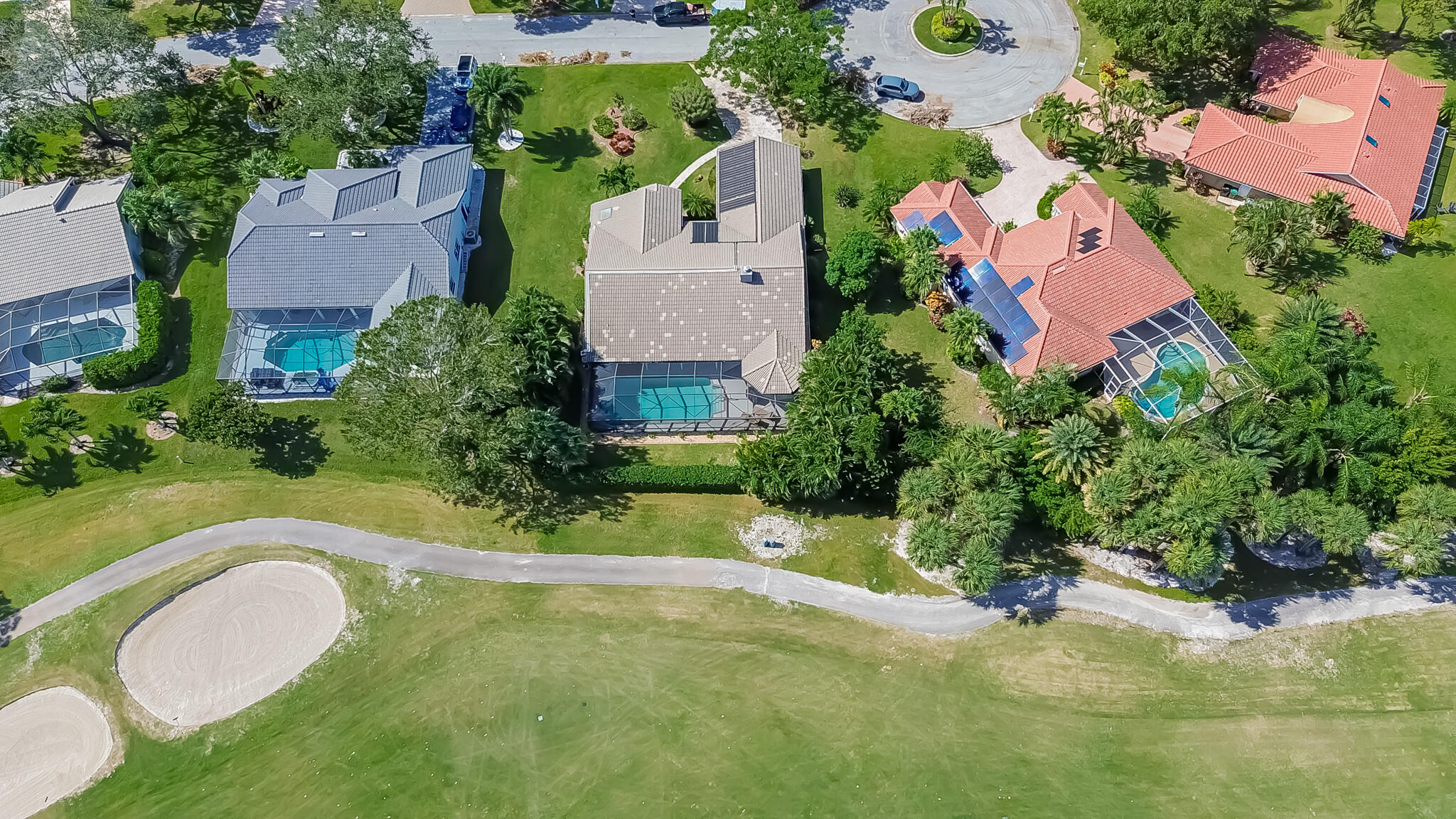 COUNTRY CLUB ESTATES - Residential