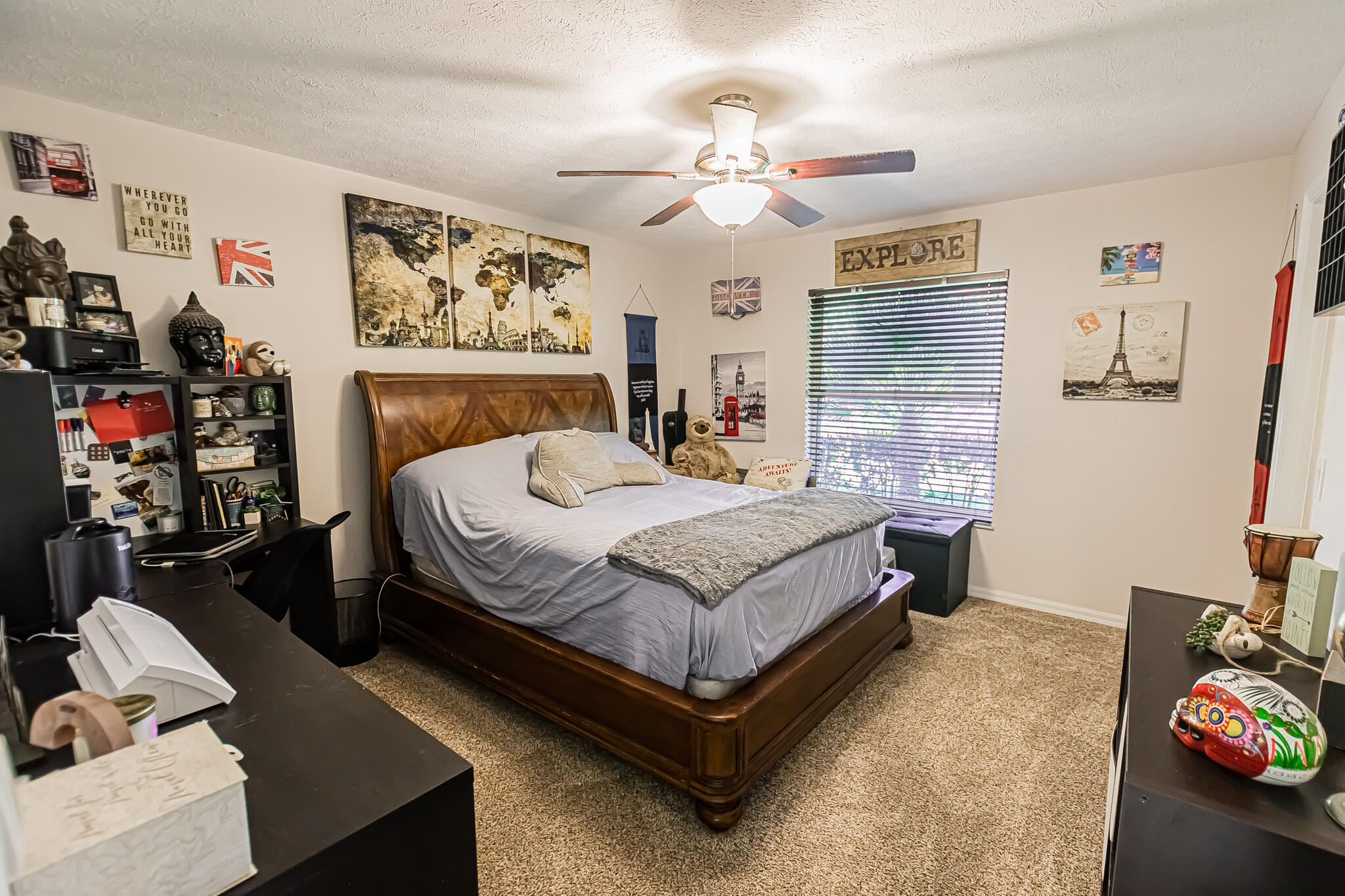 COUNTRY CLUB ESTATES - Residential