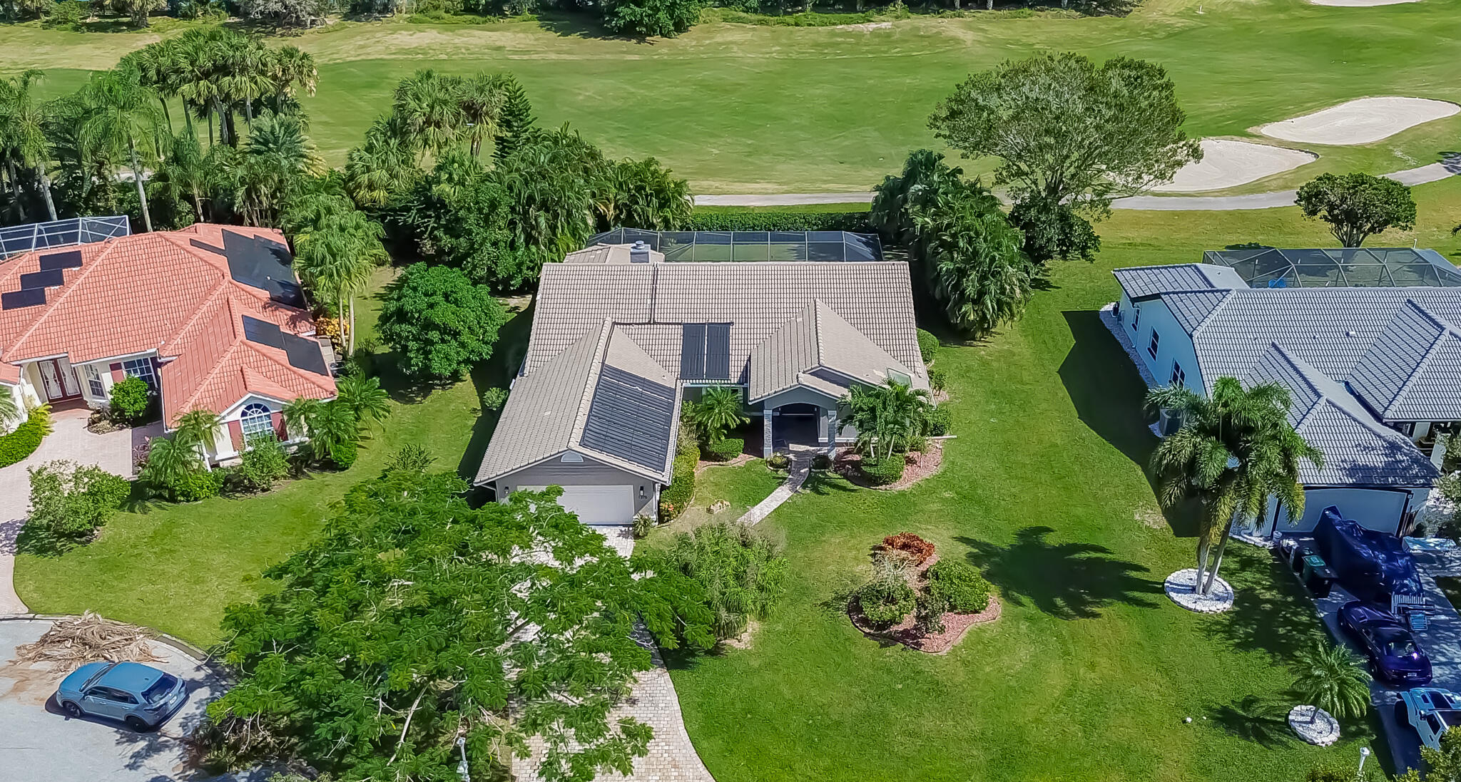 COUNTRY CLUB ESTATES - Residential