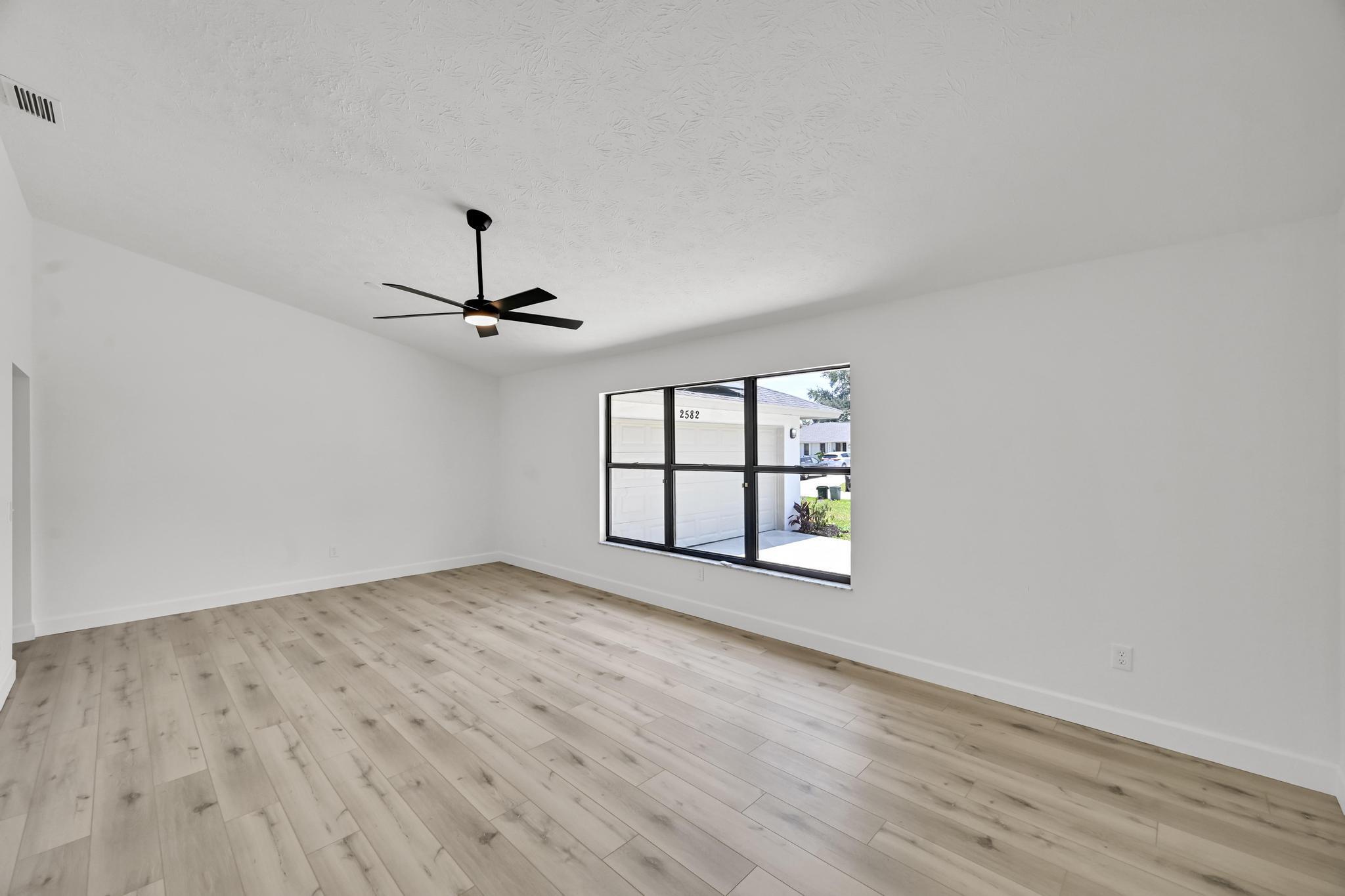 PORT ST LUCIE SECTION 31 - Residential