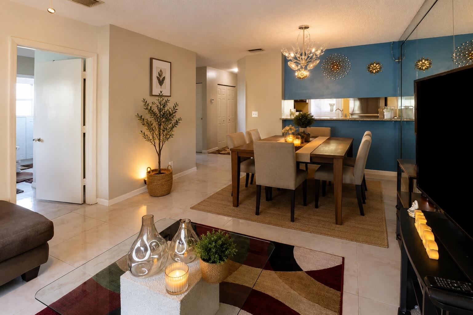 COUNTRY GARDENS CONDO - Residential