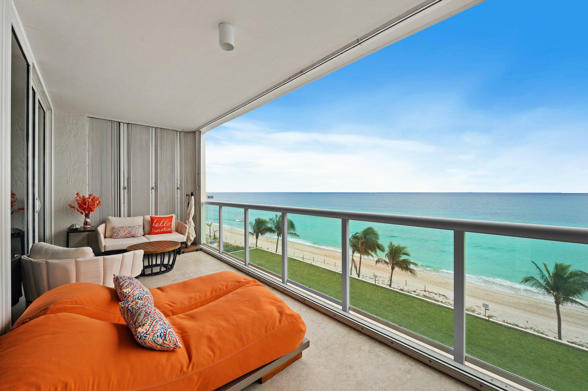 RENAISSANCE ON THE OCEAN - Residential