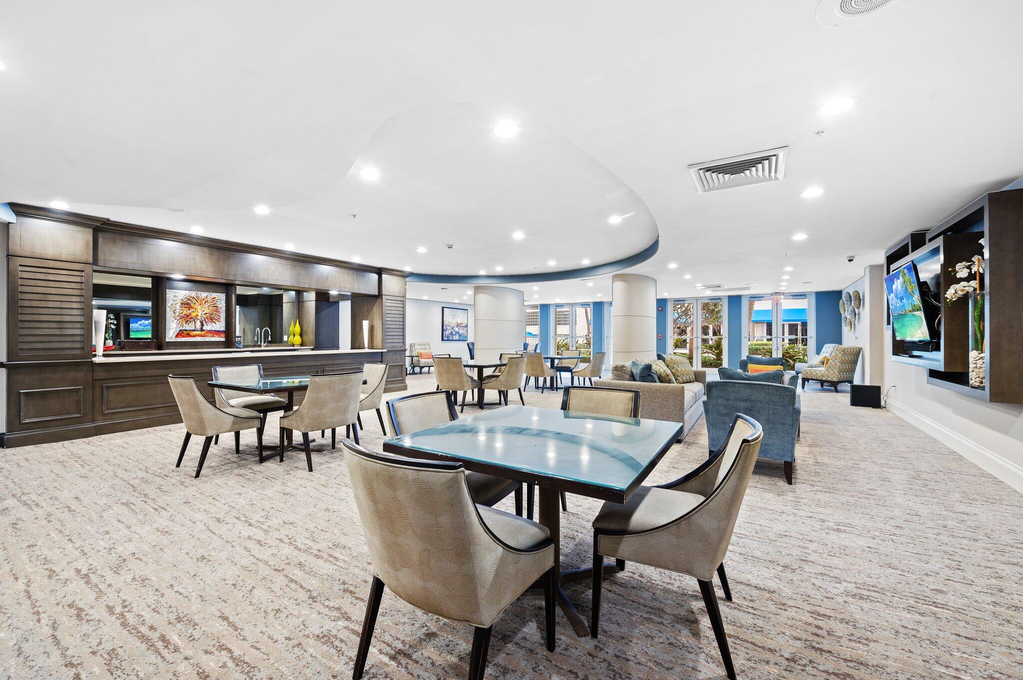 RENAISSANCE ON THE OCEAN - Residential