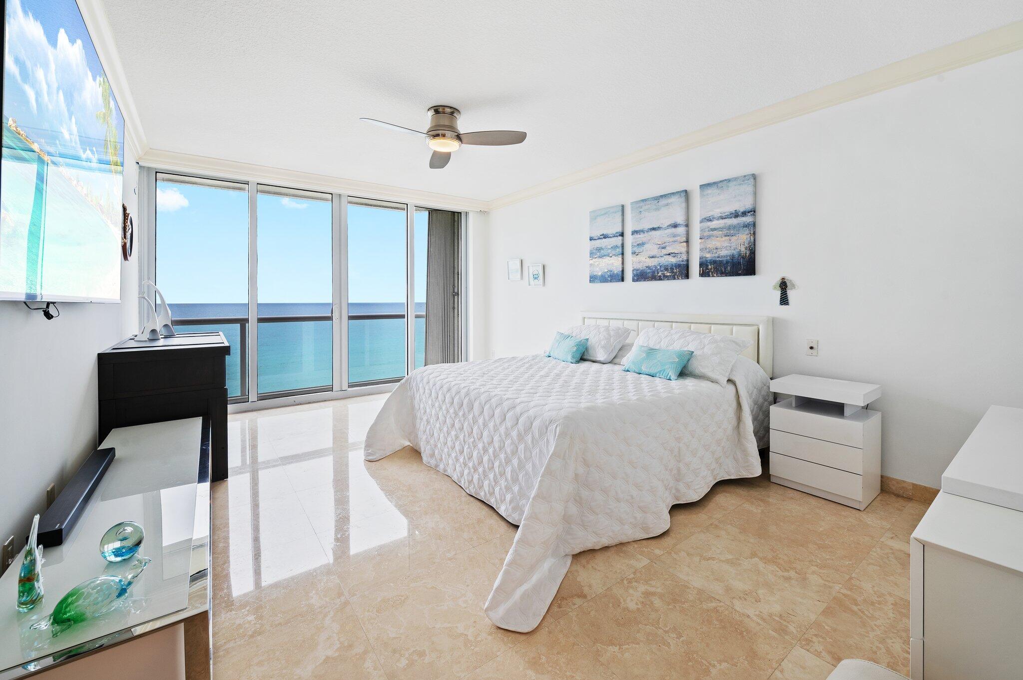 RENAISSANCE ON THE OCEAN - Residential
