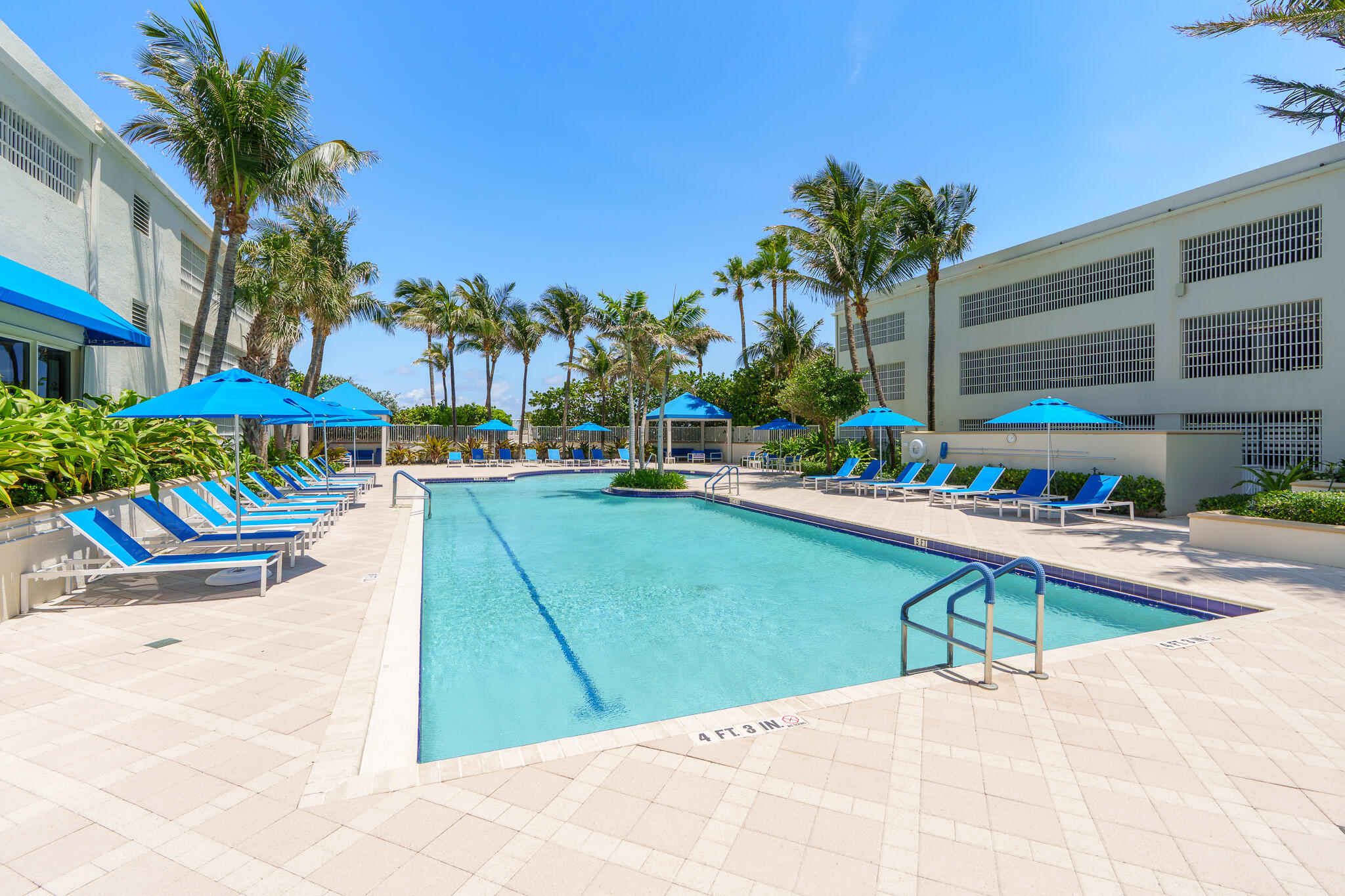 RENAISSANCE ON THE OCEAN - Residential